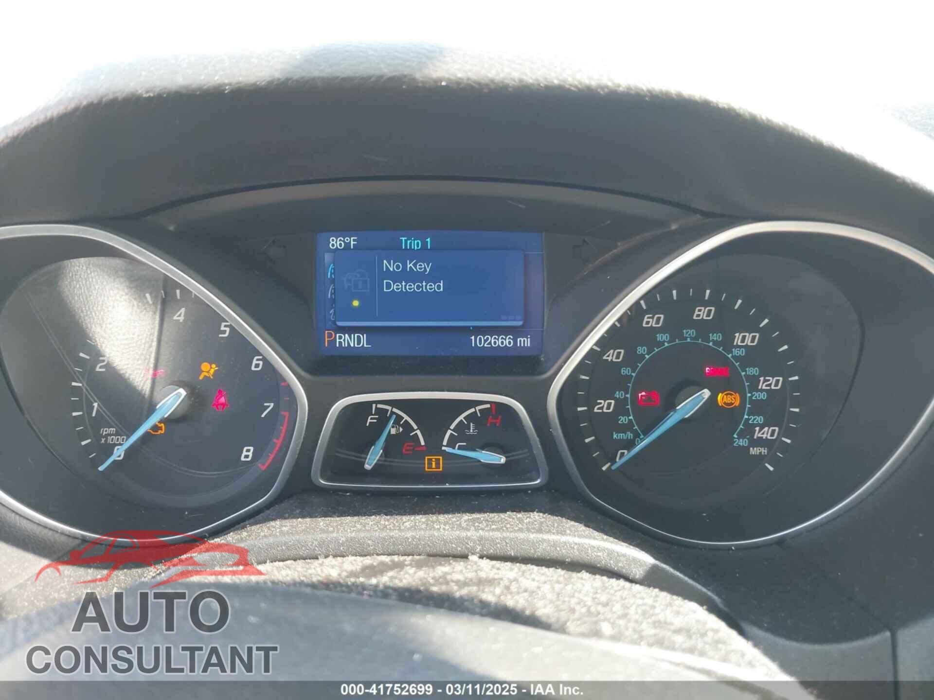 FORD FOCUS 2014 - 1FADP3F2XEL170580