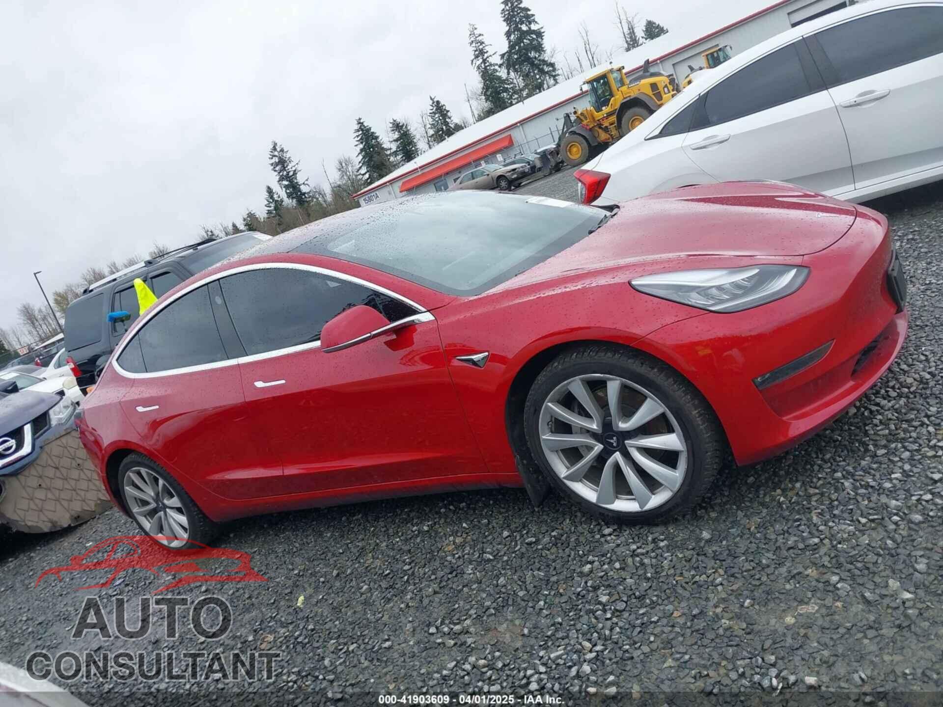 TESLA MODEL 3 2018 - 5YJ3E1EB2JF087823