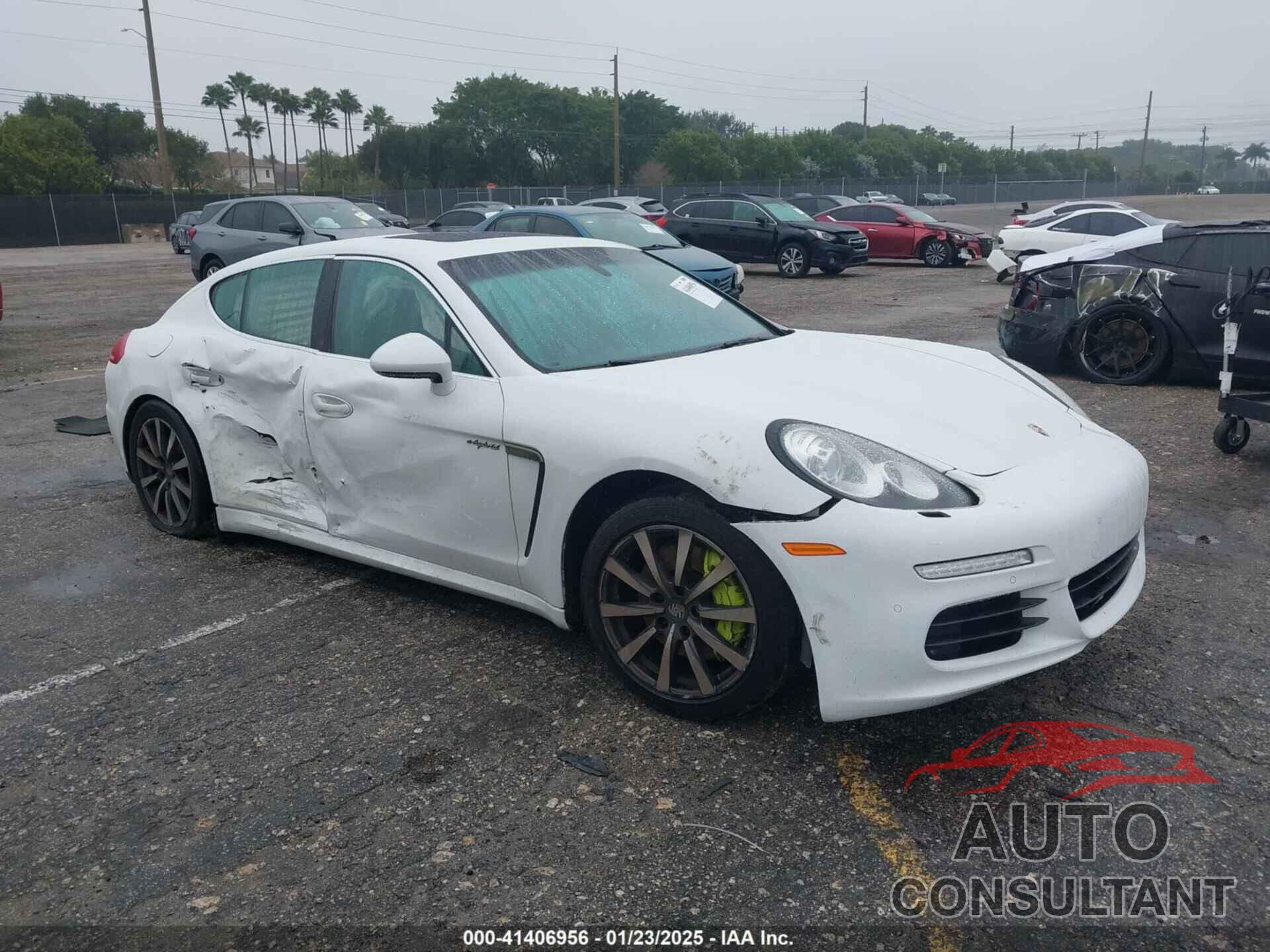 PORSCHE PANAMERA E-HYBRID 2015 - WP0AD2A74FL040556