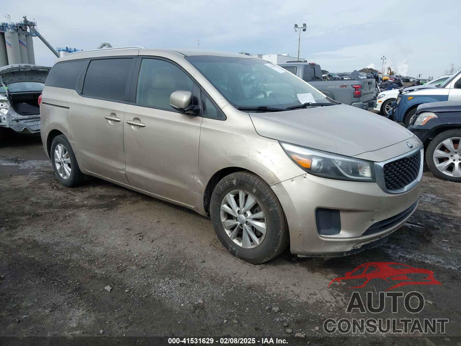 KIA SEDONA 2016 - KNDMB5C18G6204078