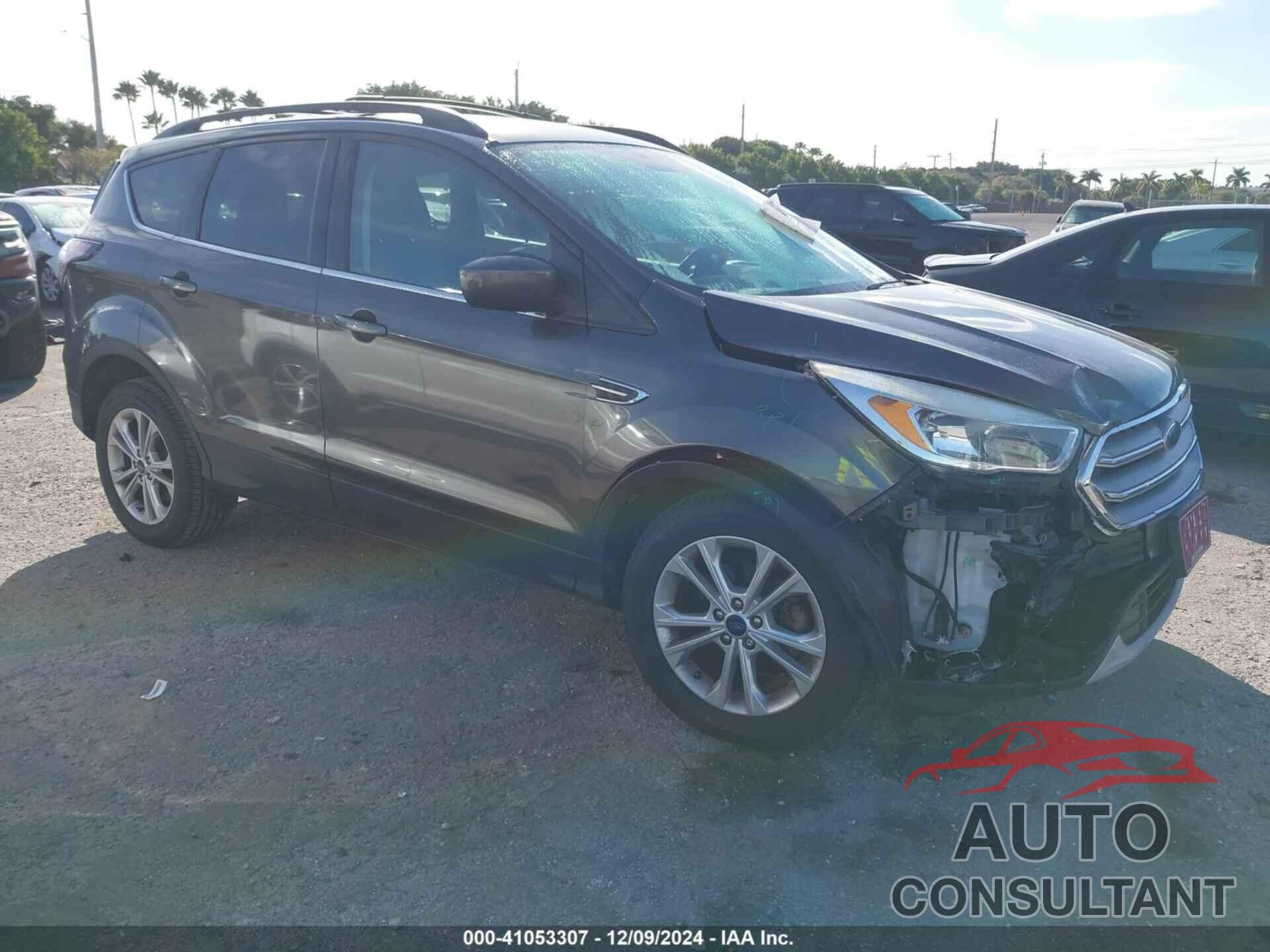 FORD ESCAPE 2017 - 1FMCU0GDXHUE69705