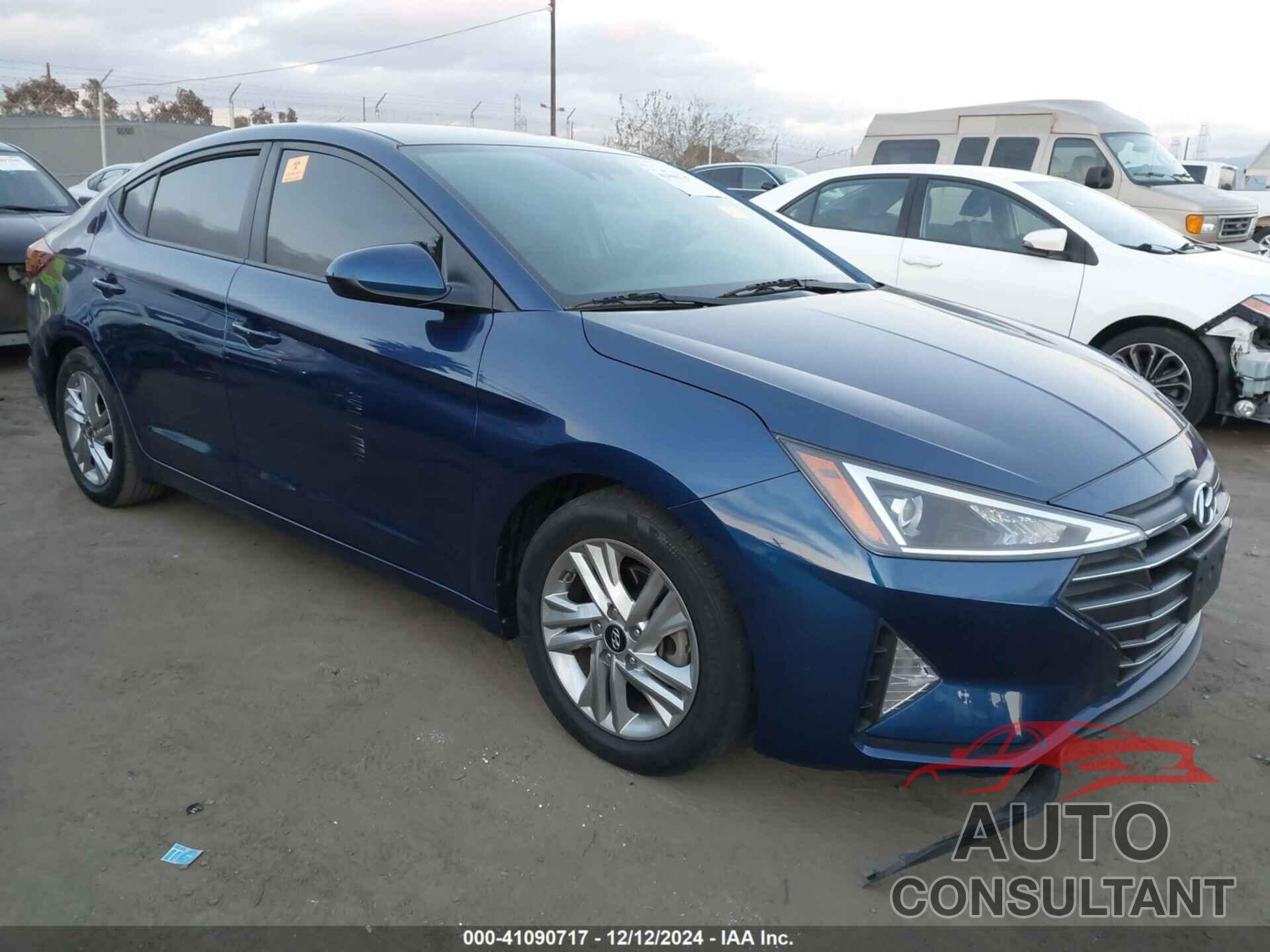 HYUNDAI ELANTRA 2020 - 5NPD84LF4LH568809