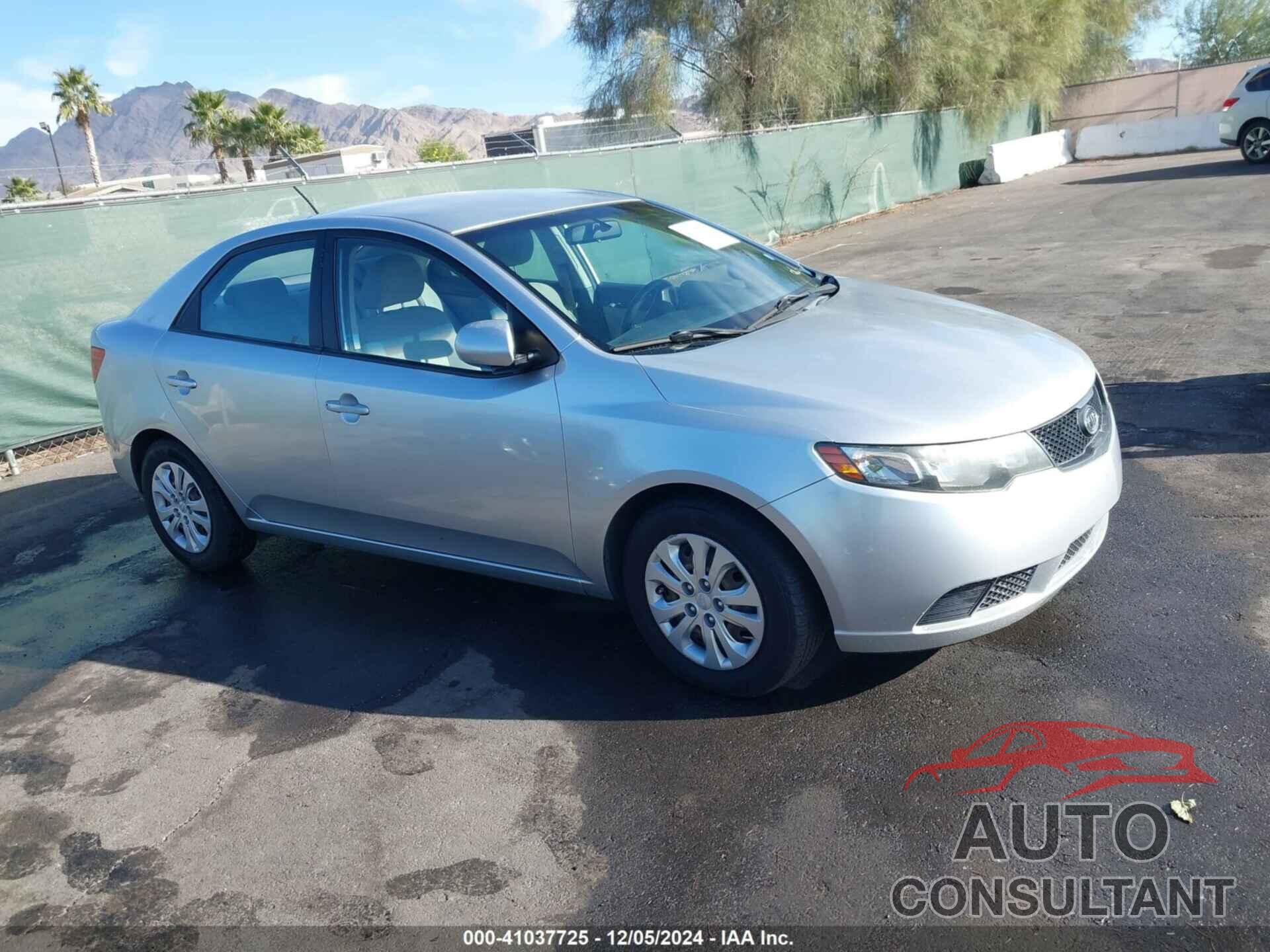 KIA FORTE 2010 - KNAFT4A2XA5097833