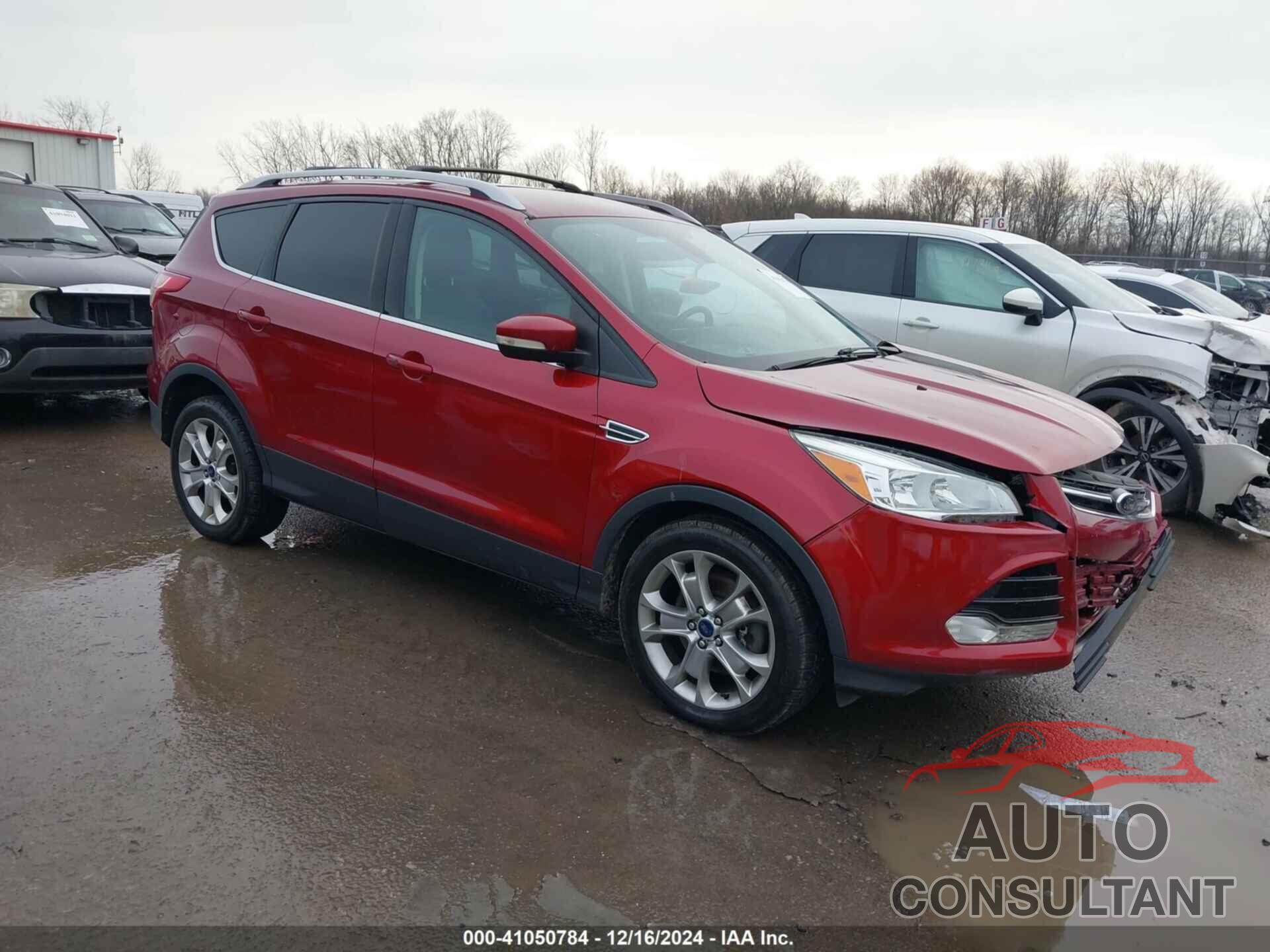 FORD ESCAPE 2015 - 1FMCU9J92FUA59020