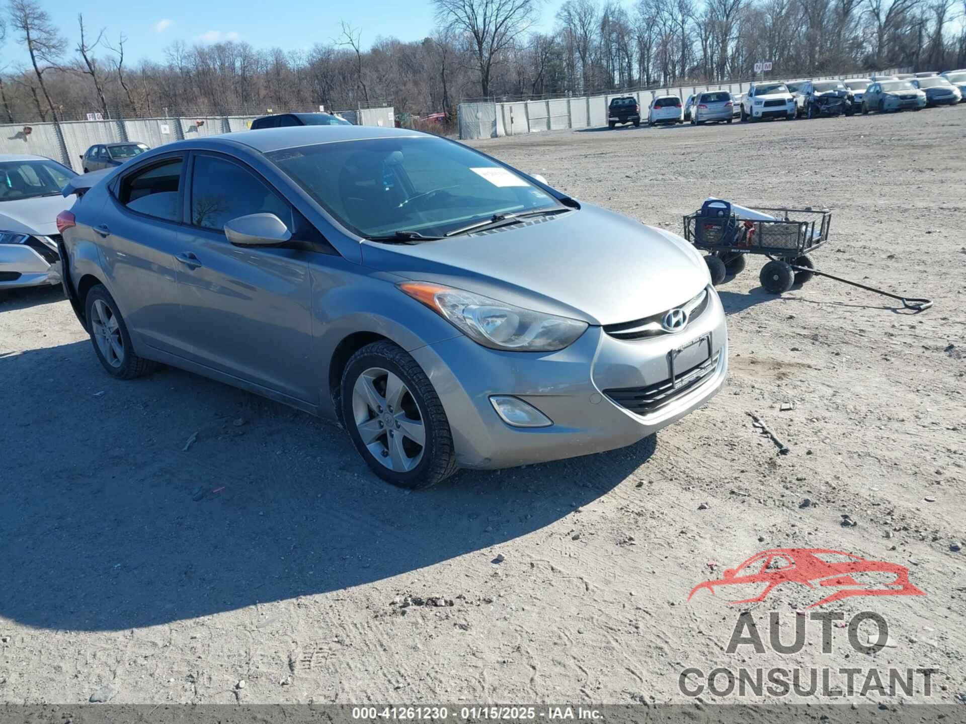 HYUNDAI ELANTRA 2012 - KMHDH4AE9CU405150