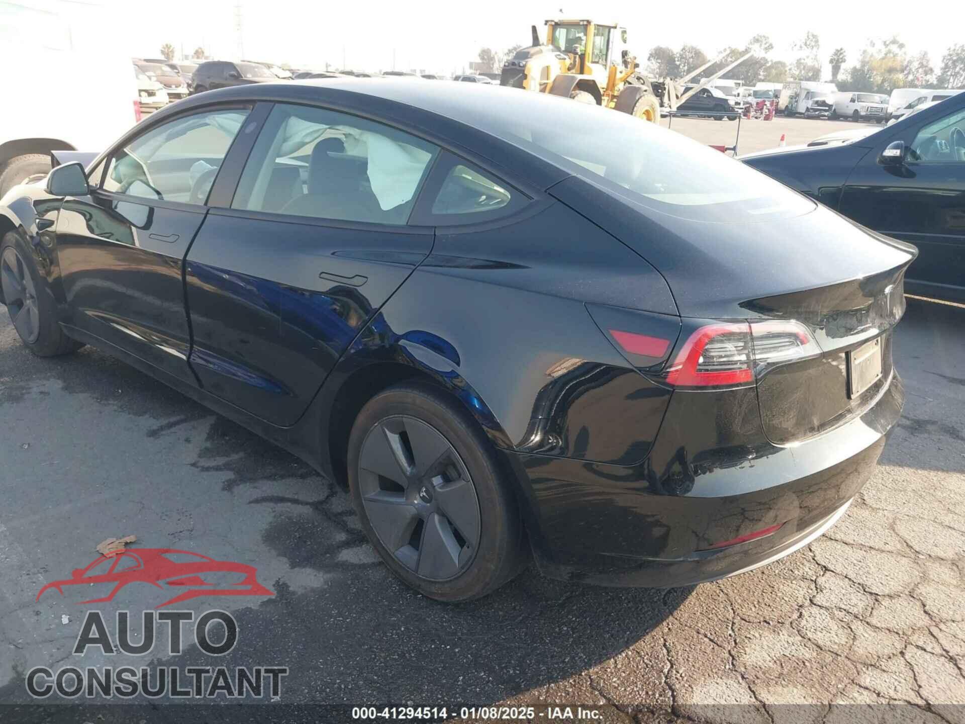 TESLA MODEL 3 2023 - 5YJ3E1EAXPF708208