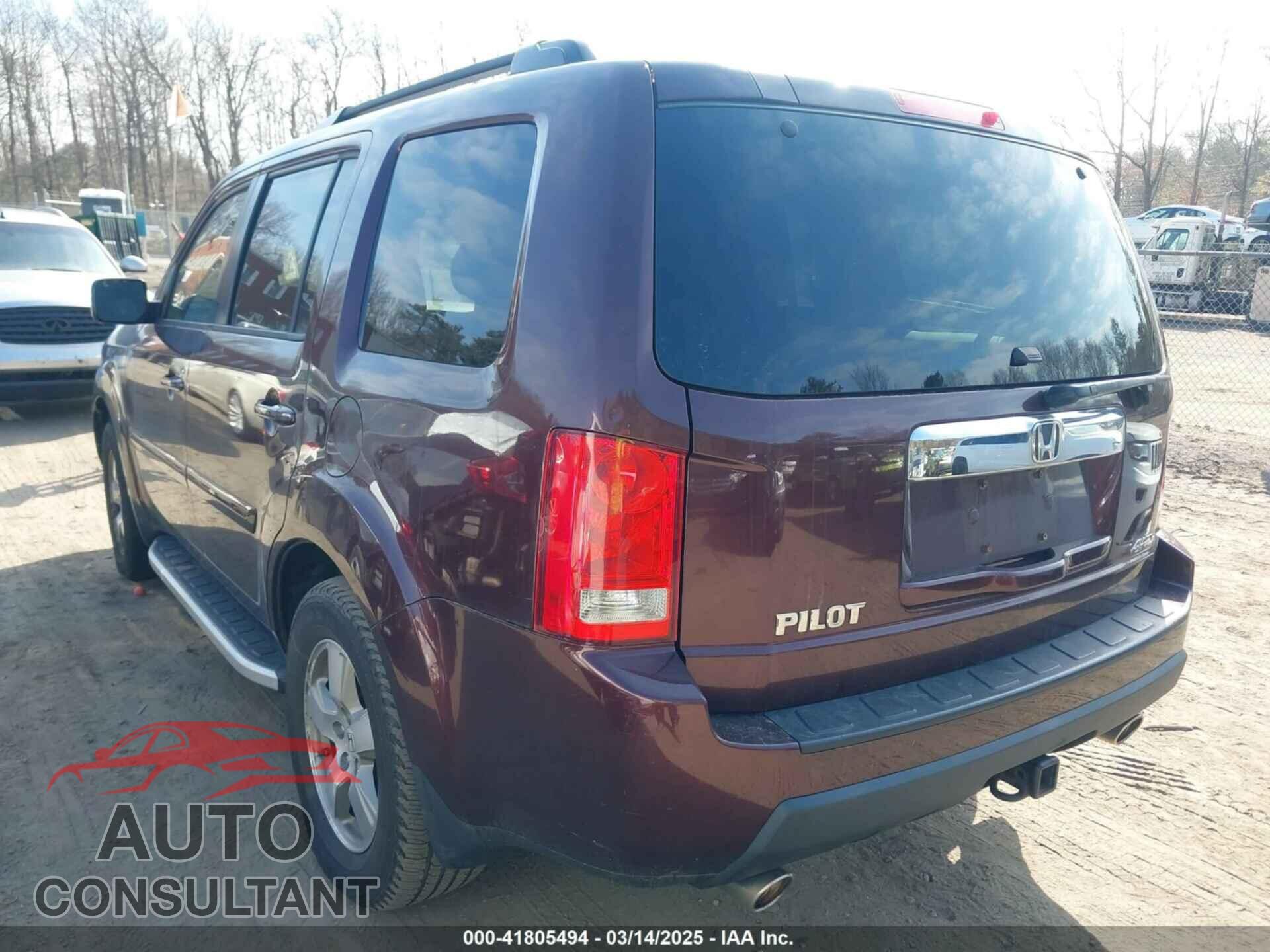 HONDA PILOT 2011 - 5FNYF4H57BB072620