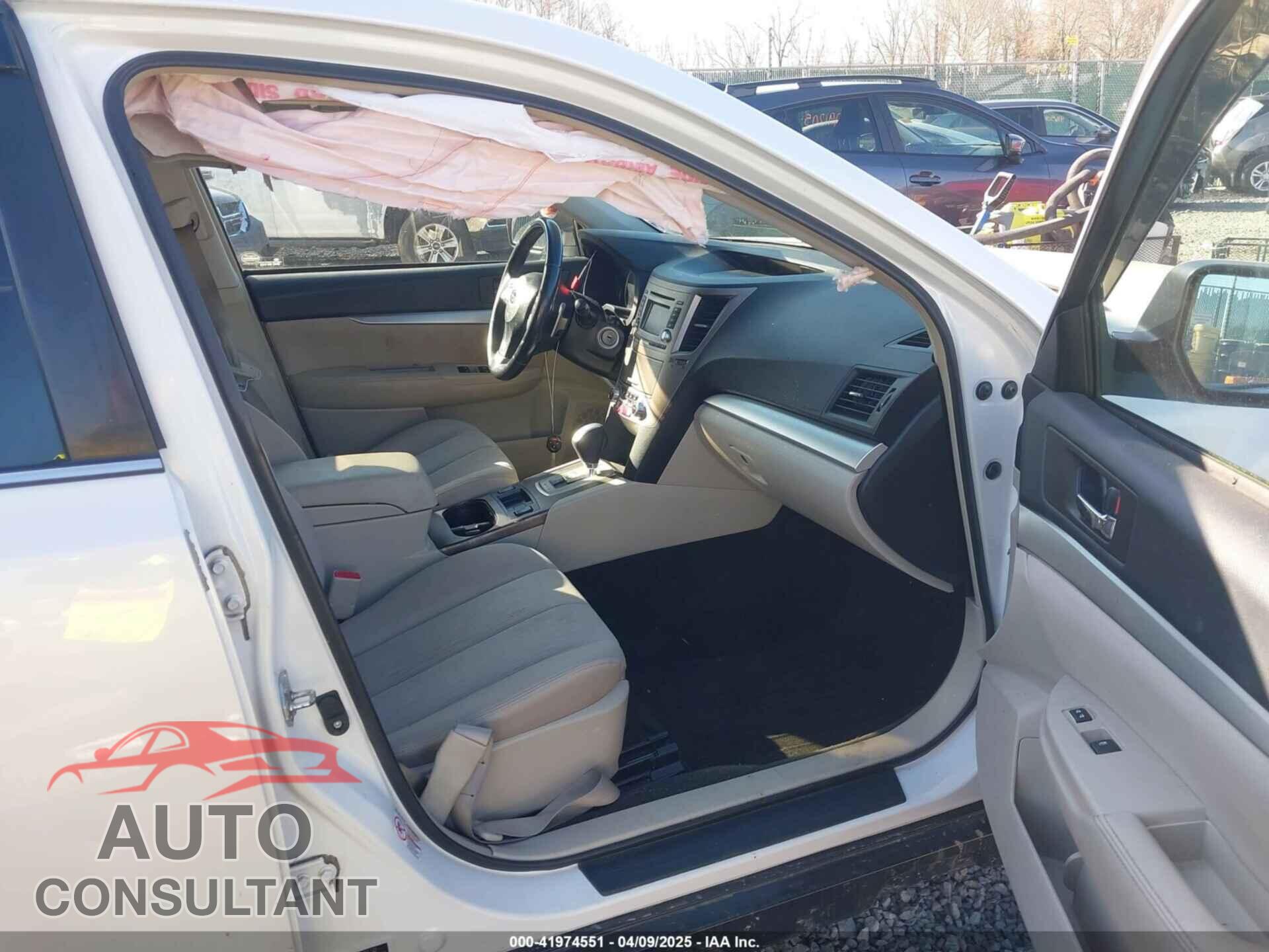 SUBARU OUTBACK 2014 - 4S4BRCCC5E3211184