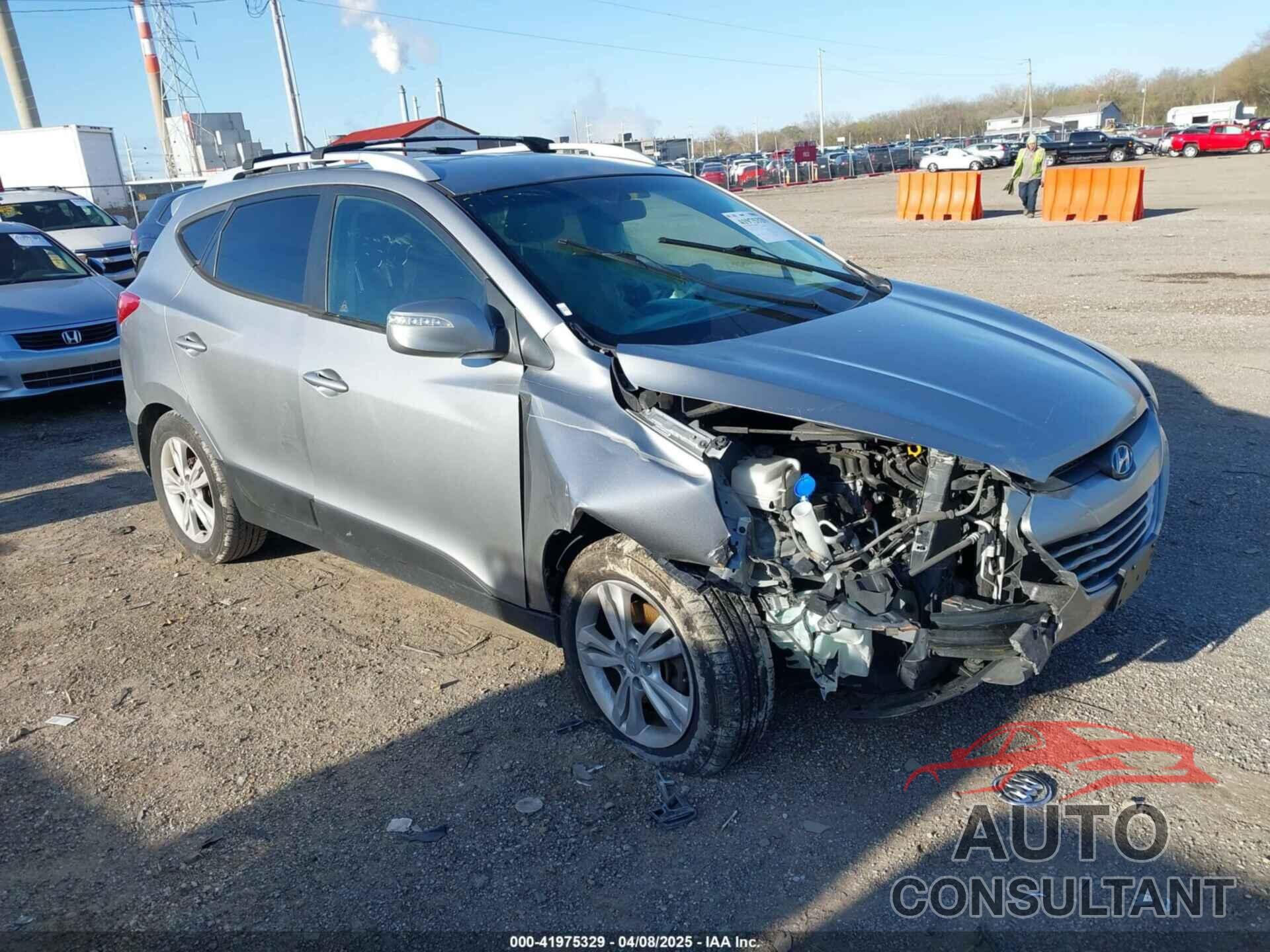 HYUNDAI TUCSON 2012 - KM8JUCAC3CU433503