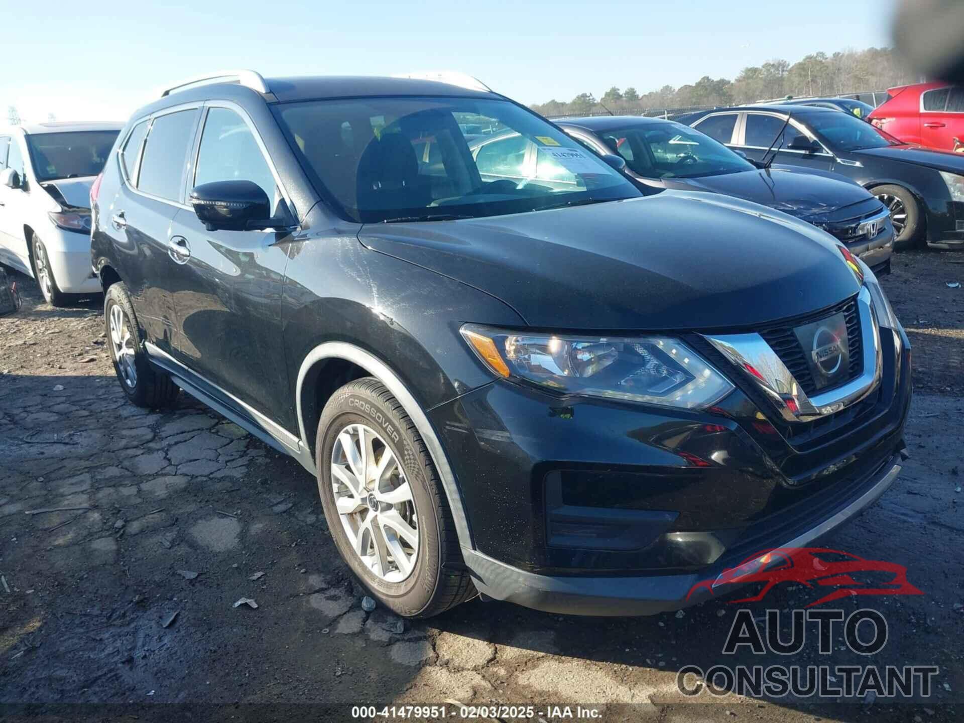 NISSAN ROGUE 2017 - KNMAT2MT9HP611398