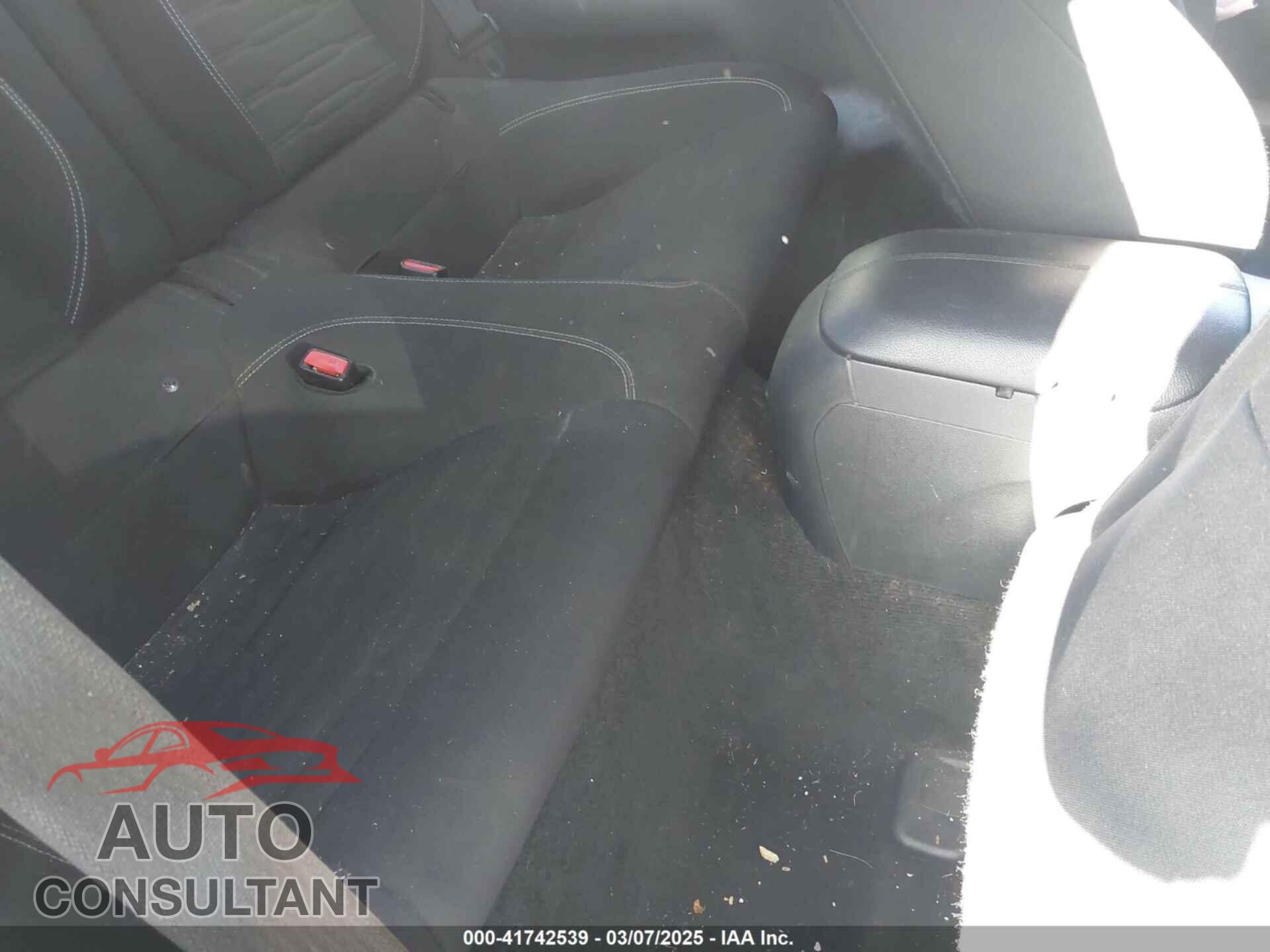 FORD MUSTANG 2017 - 1FA6P8CF9H5273592