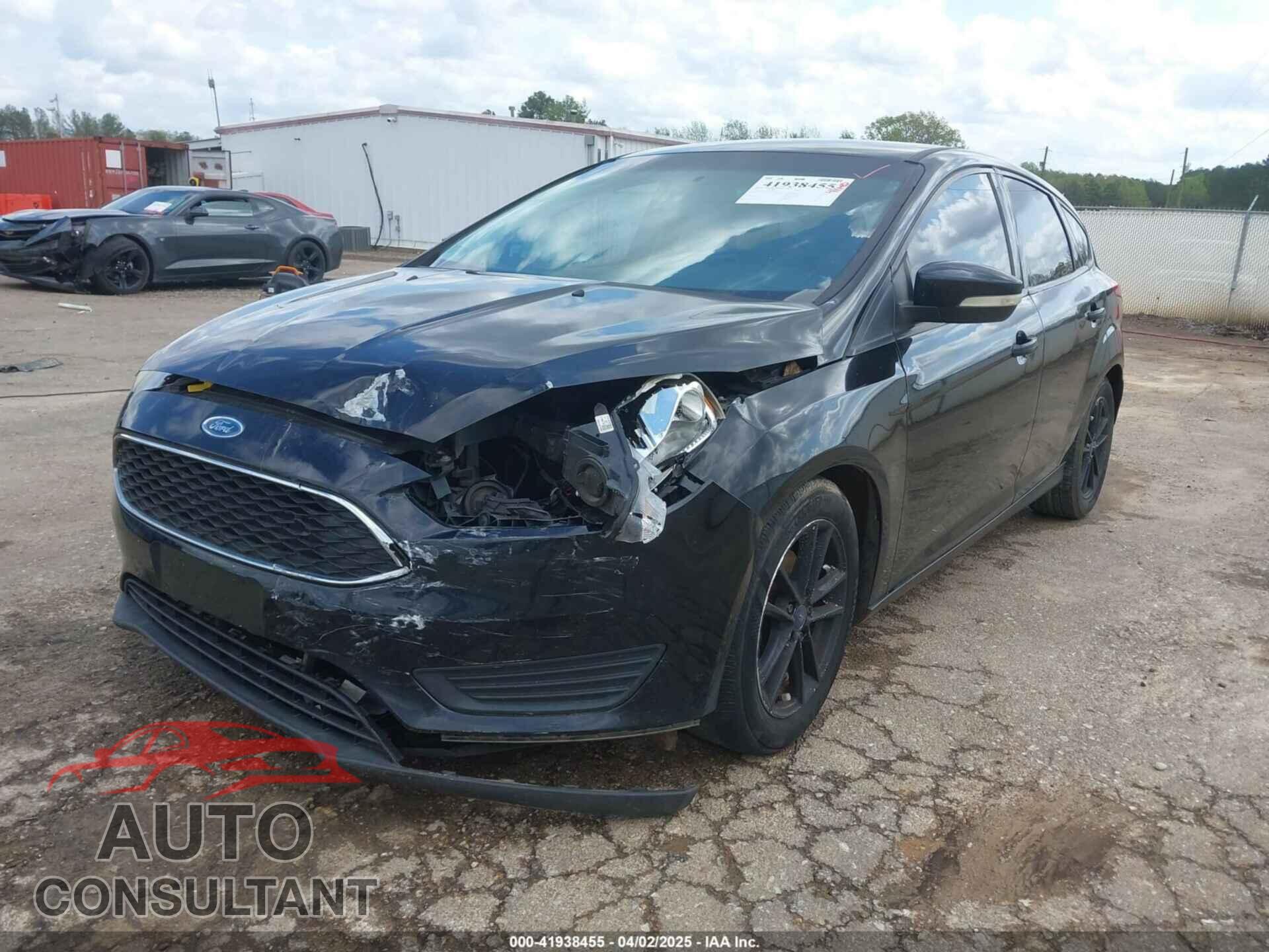FORD FOCUS 2017 - 1FADP3K21HL259562