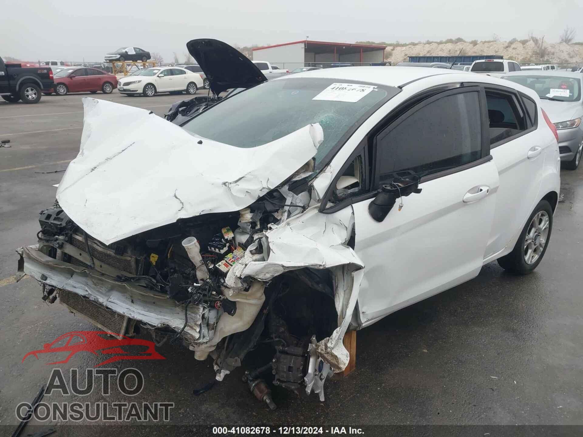 FORD FIESTA 2014 - 3FADP4EJXEM163237