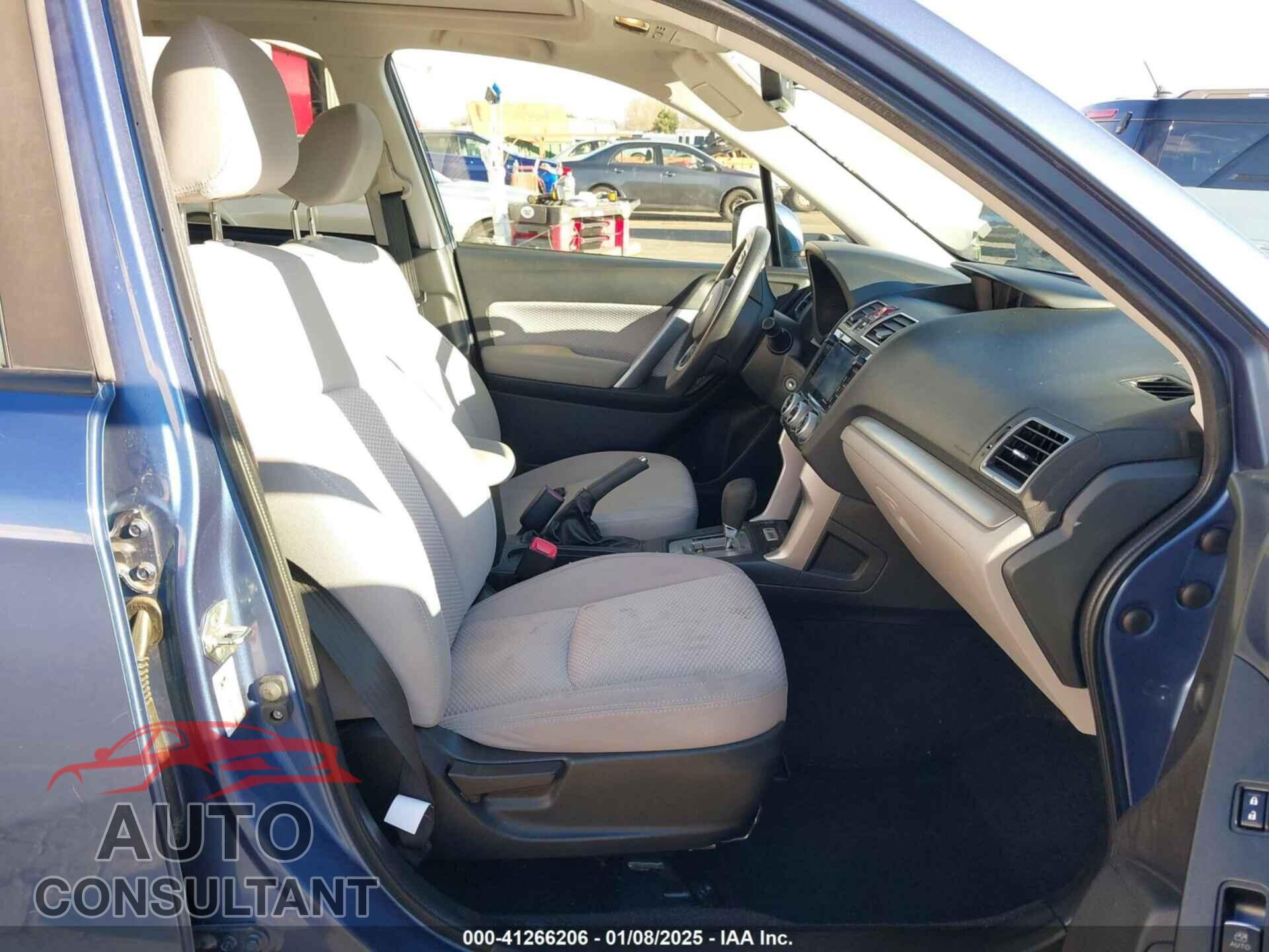 SUBARU FORESTER 2017 - JF2SJAEC7HH487145