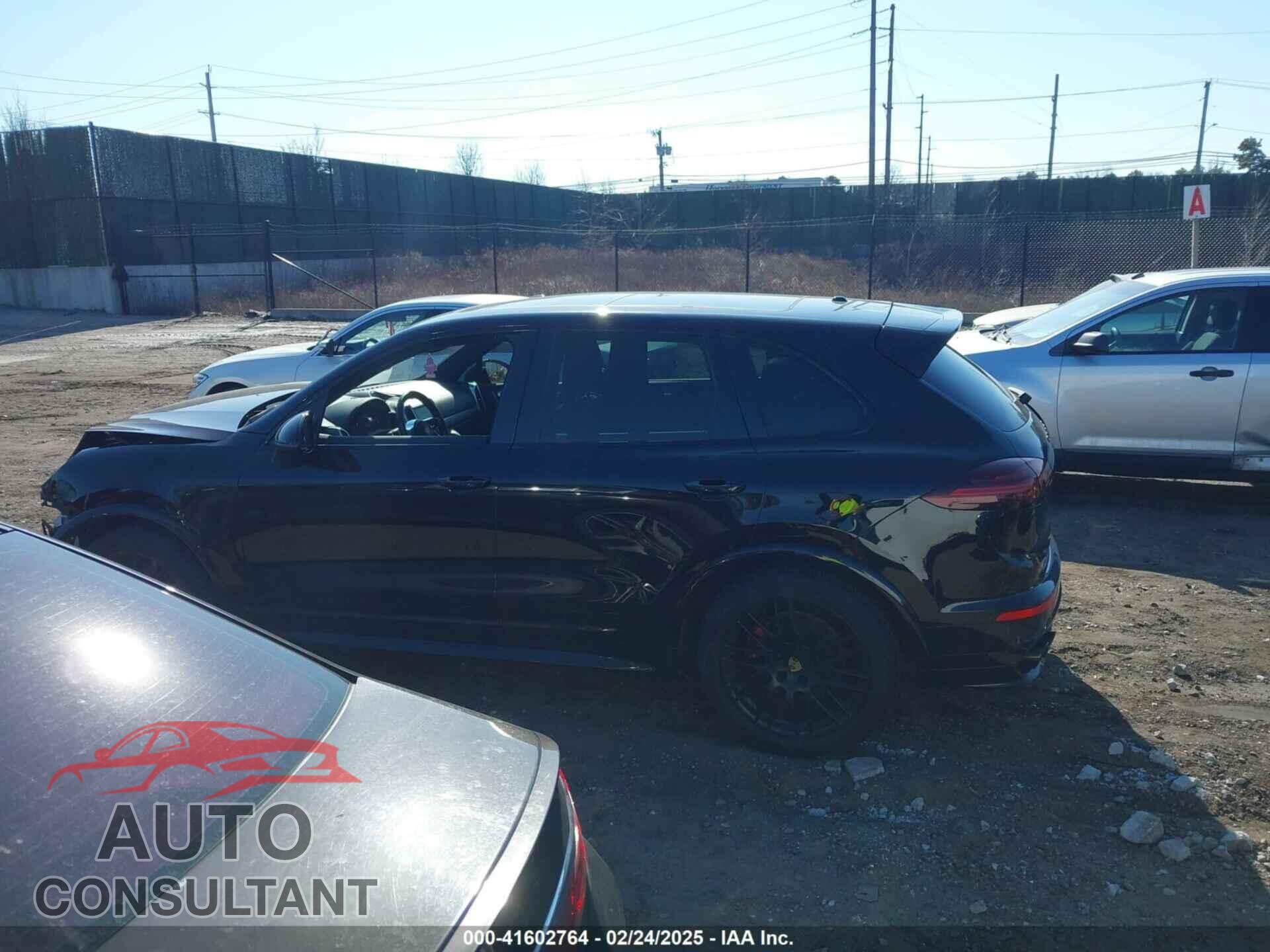 PORSCHE CAYENNE 2016 - WP1AD2A28GLA72477