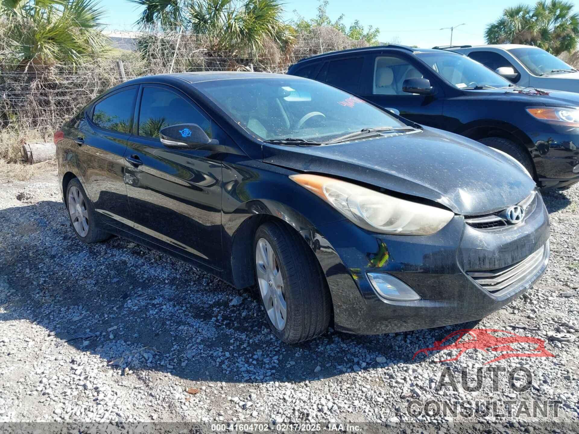 HYUNDAI ELANTRA 2013 - KMHDH4AE9DU850490
