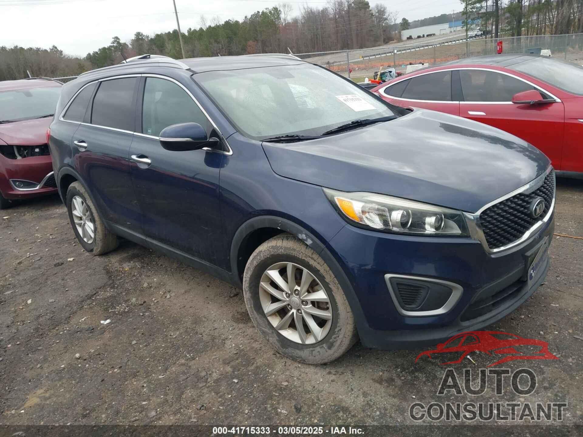 KIA SORENTO 2017 - 5XYPG4A32HG237671