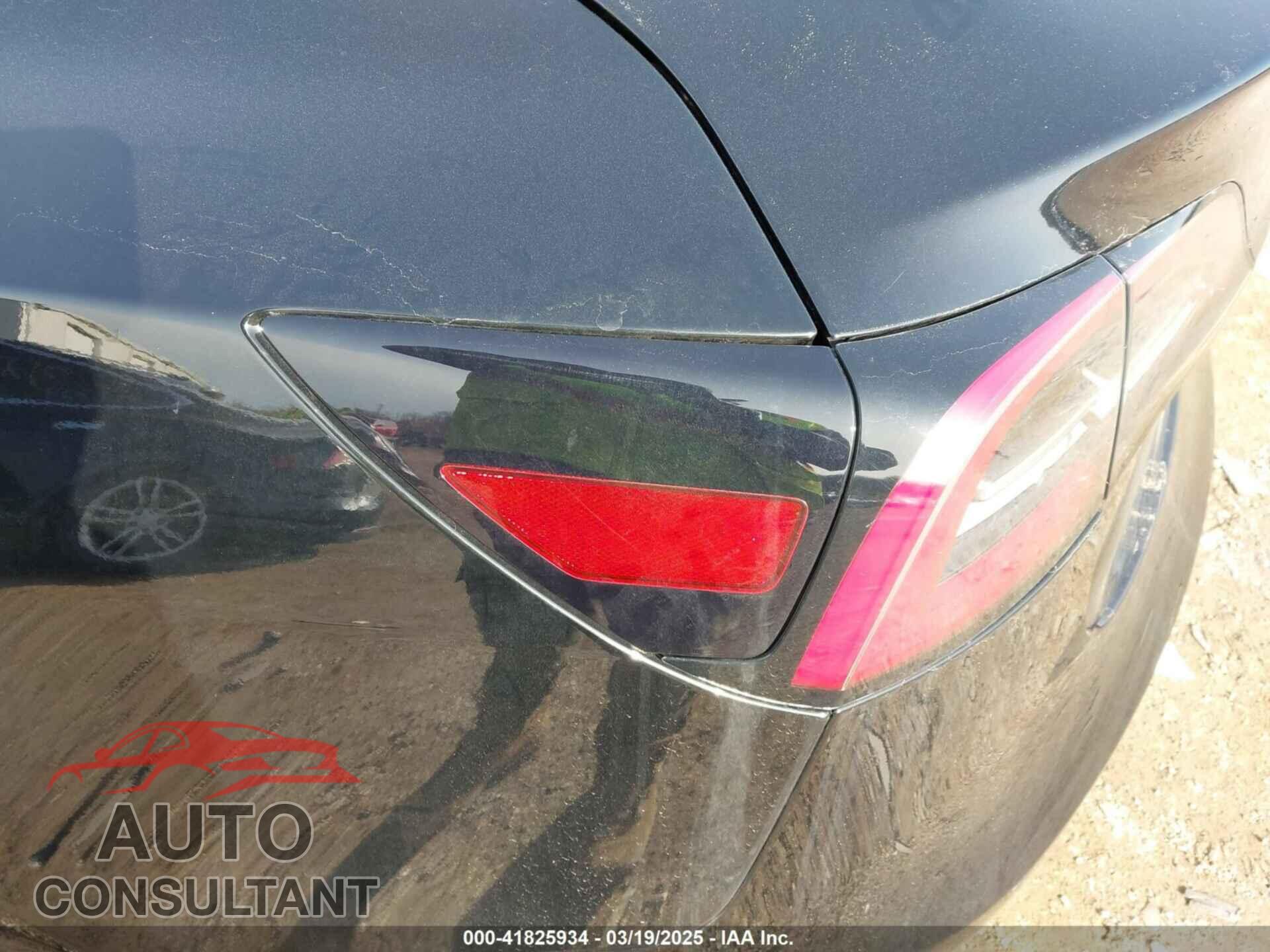 TESLA MODEL 3 2019 - 5YJ3E1EA8KF306910