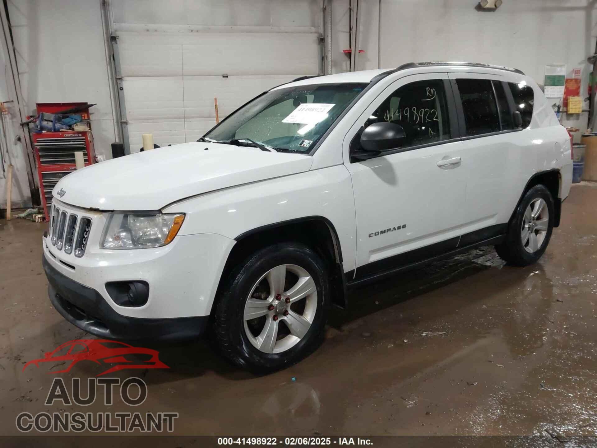 JEEP COMPASS 2011 - 1J4NF1FB5BD244462