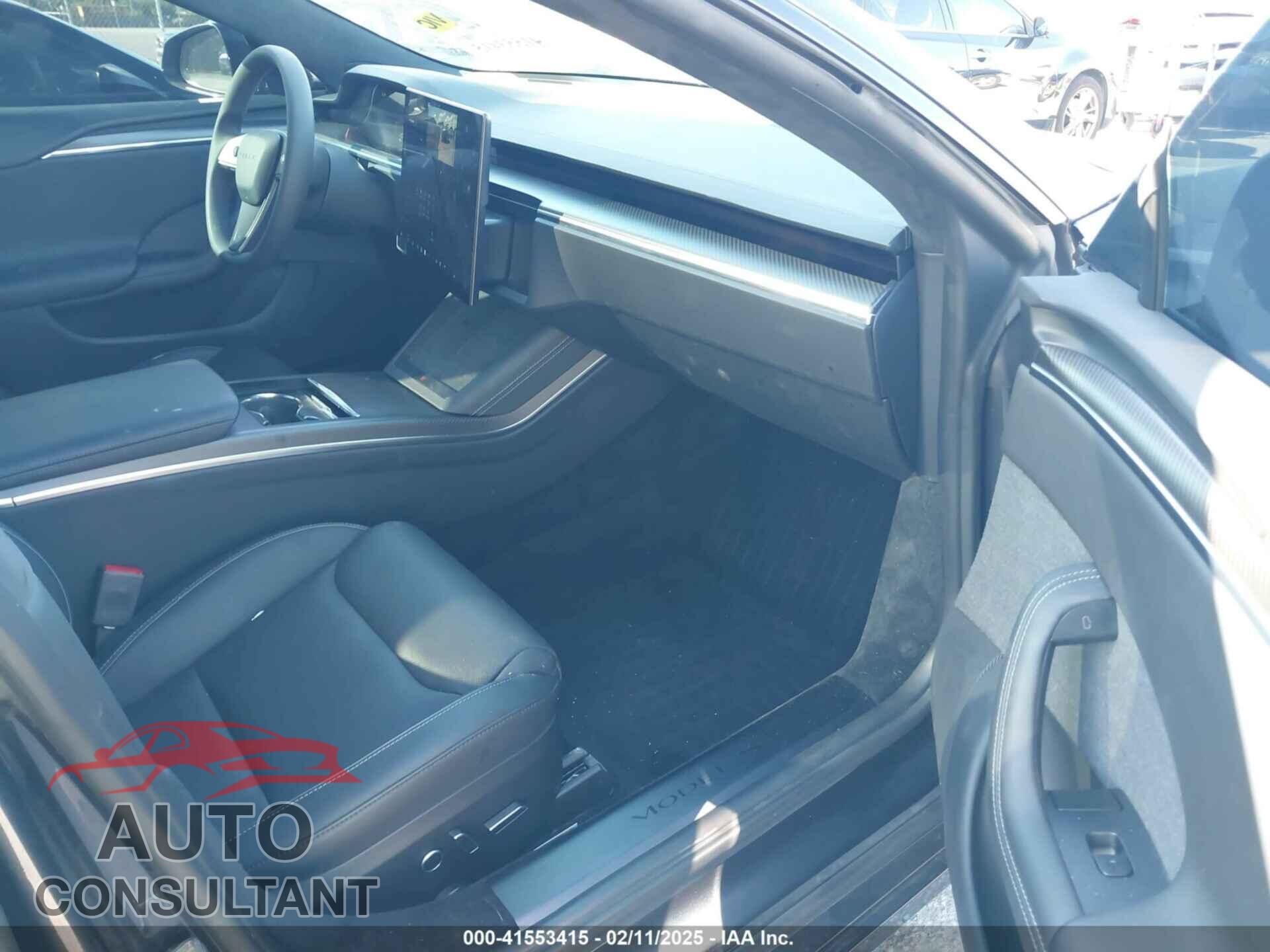 TESLA MODEL S 2023 - 5YJSA1E62PF530538