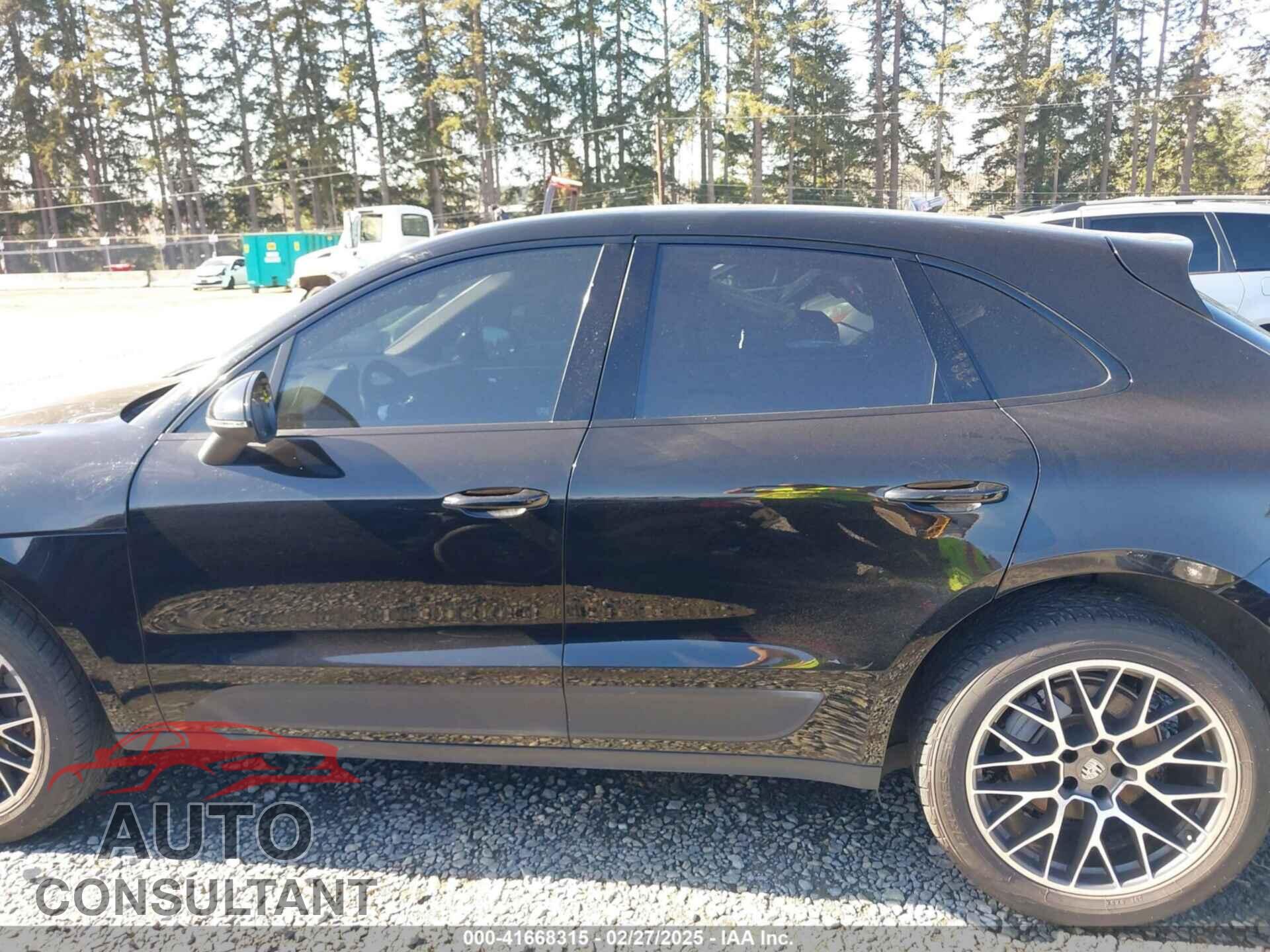 PORSCHE MACAN 2016 - WP1AB2A56GLB45054