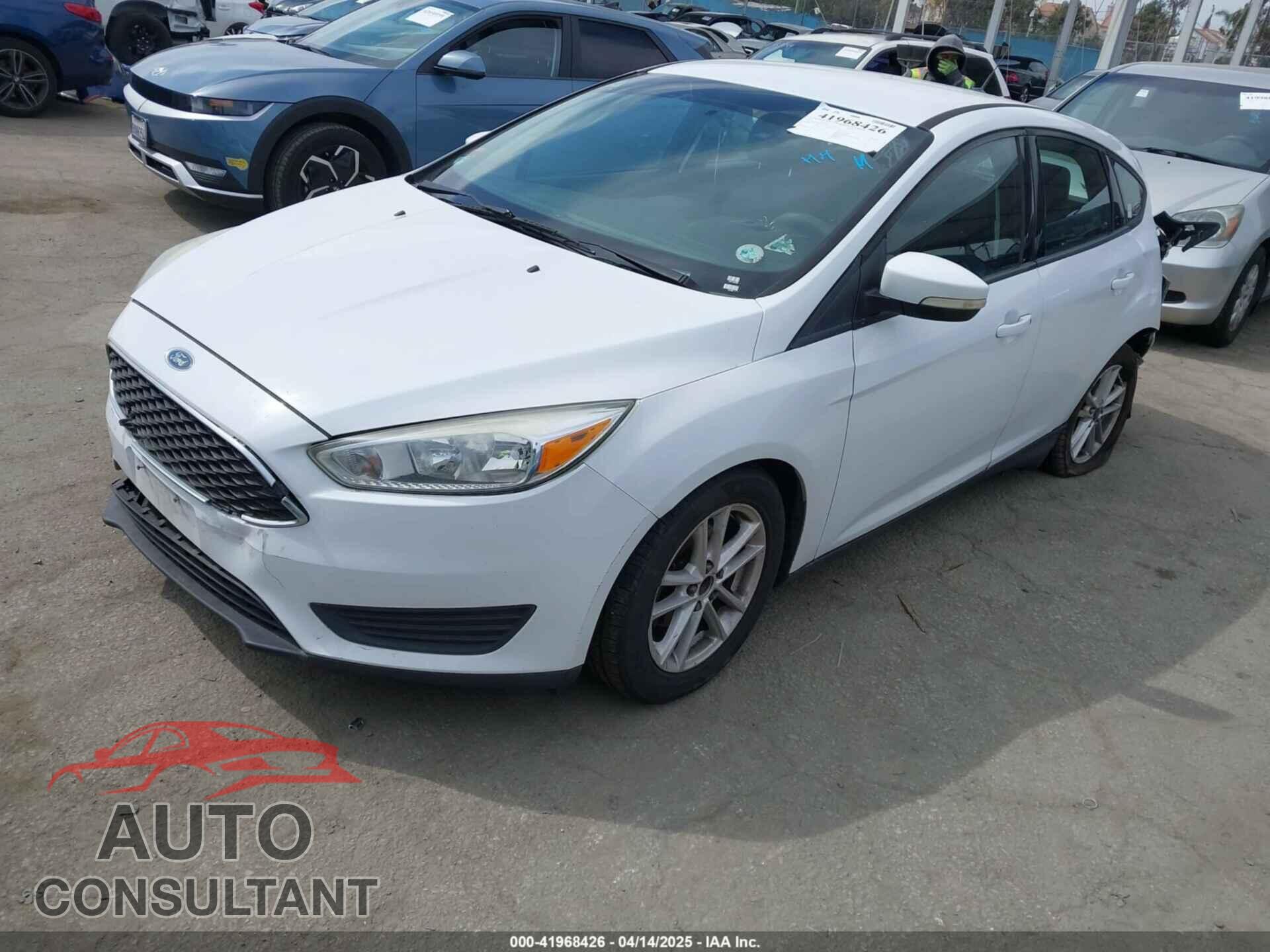 FORD FOCUS 2015 - 1FADP3K22FL315960