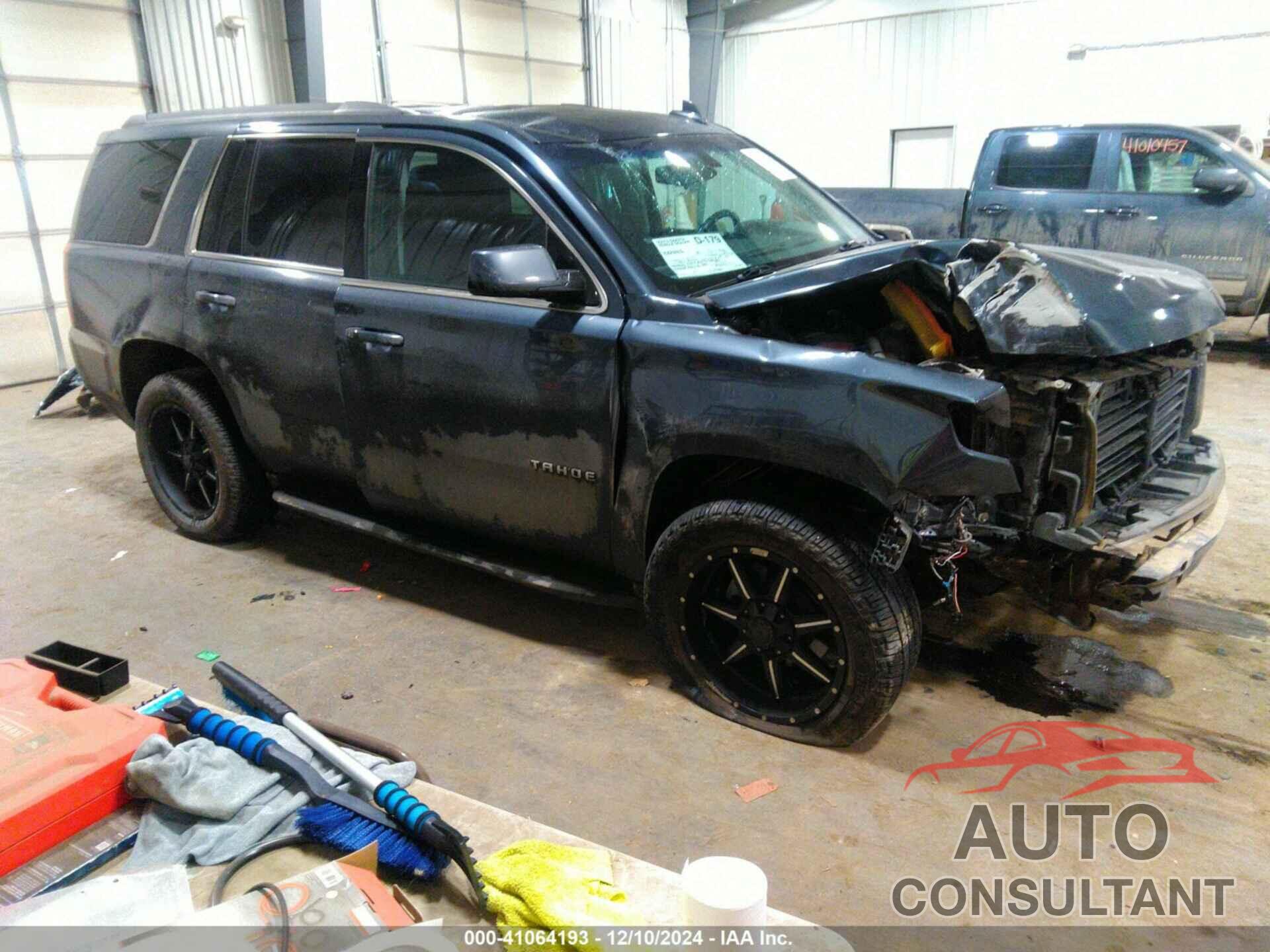 CHEVROLET TAHOE 2019 - 1GNSKAEC6KR121486