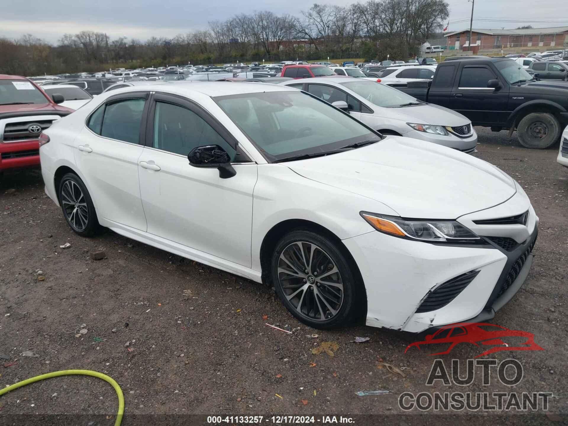 TOYOTA CAMRY 2019 - 4T1B11HK5KU199796