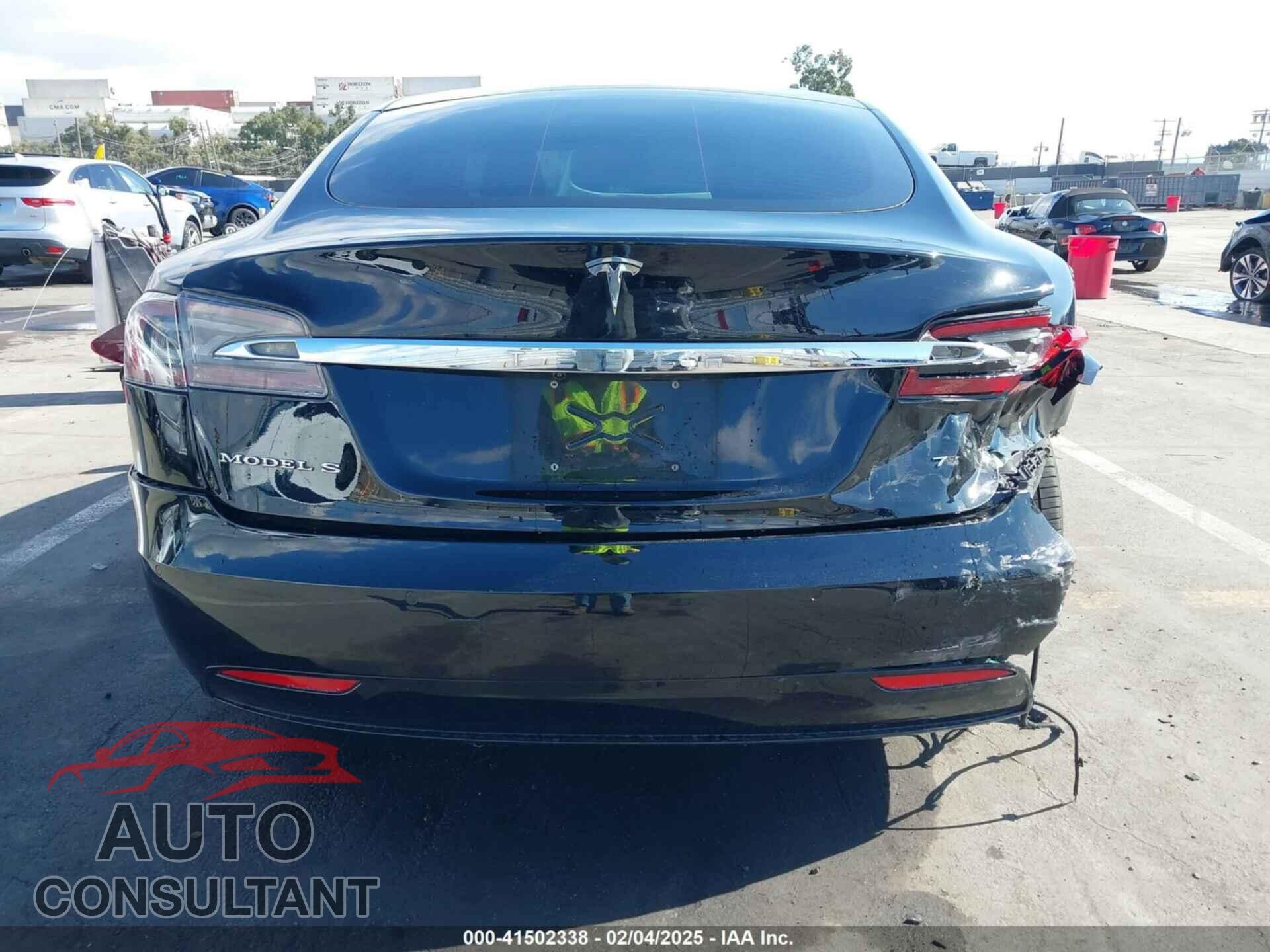 TESLA MODEL S 2017 - 5YJSA1E15HF204254