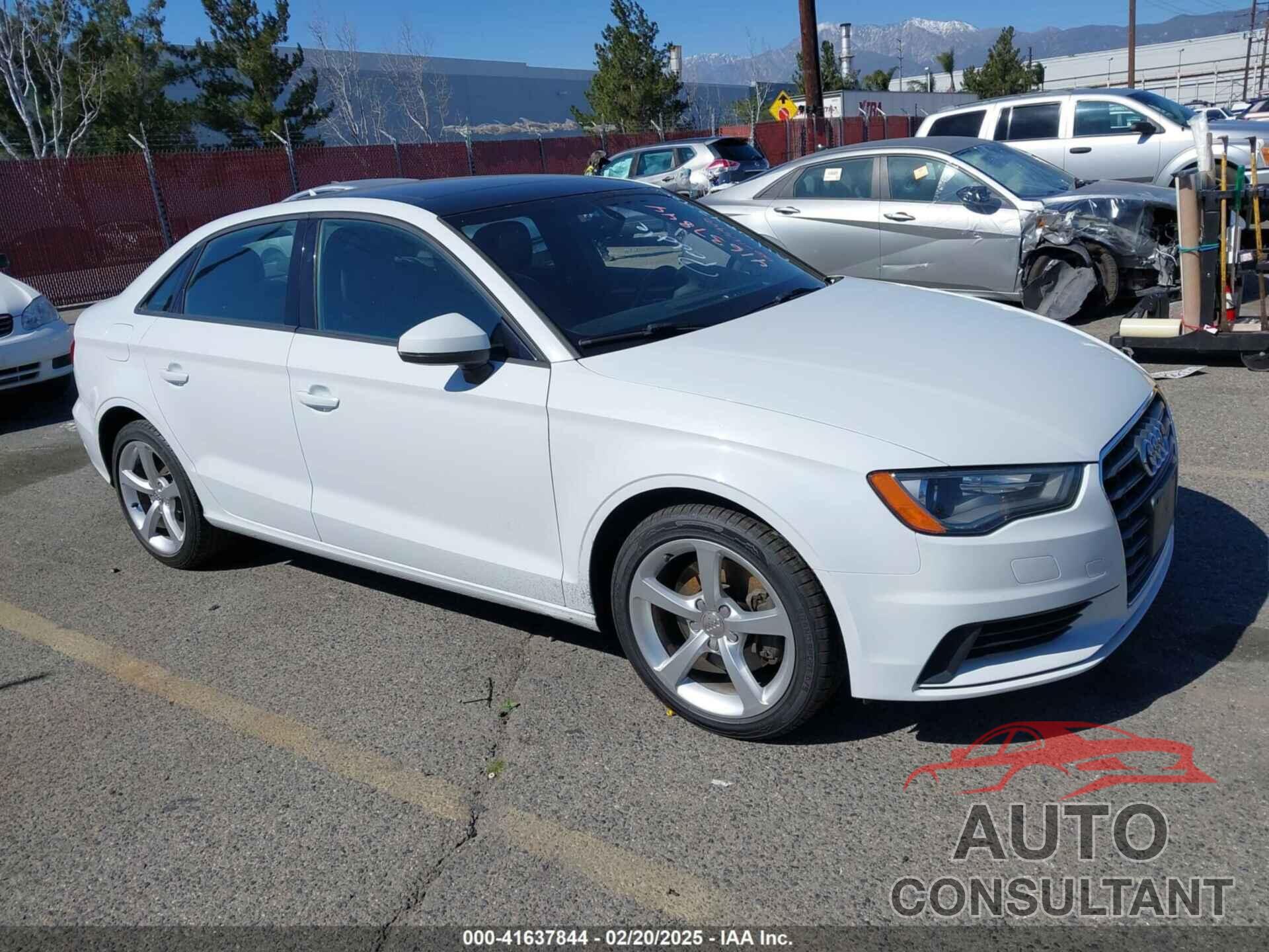 AUDI A3 2015 - WAUACGFF3F1033588