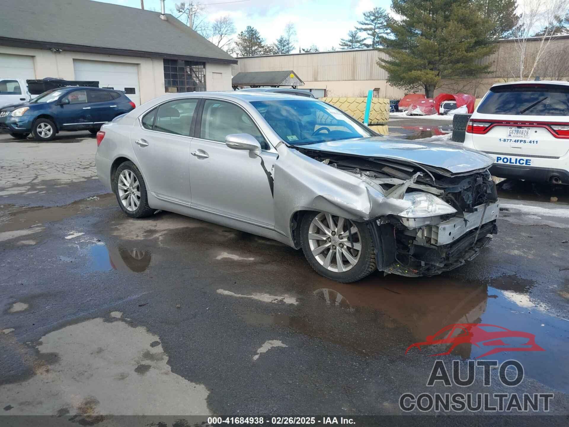 LEXUS LS 460 2011 - JTHCL5EF1B5010667
