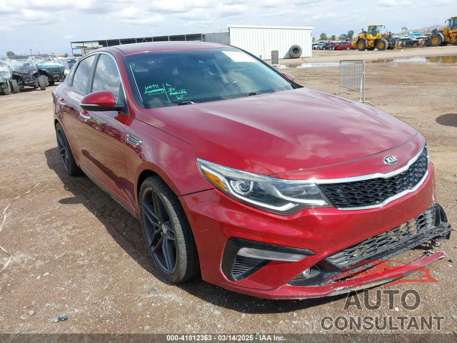 KIA OPTIMA 2019 - 5XXGT4L3XKG282801