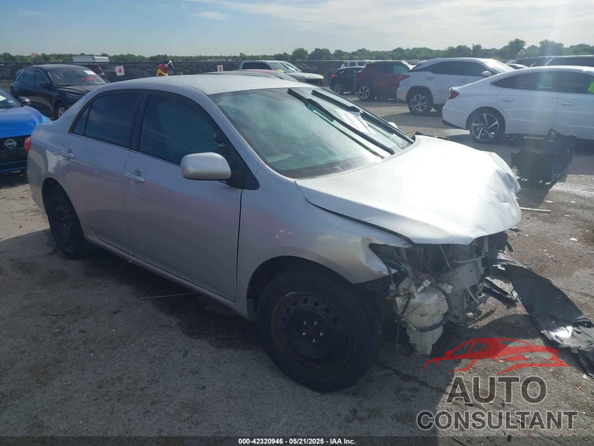 TOYOTA COROLLA 2013 - 2T1BU4EE1DC958438