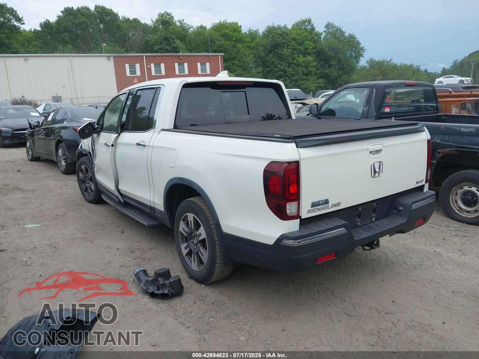 HONDA RIDGELINE 2017 - 5FPYK3F77HB026358