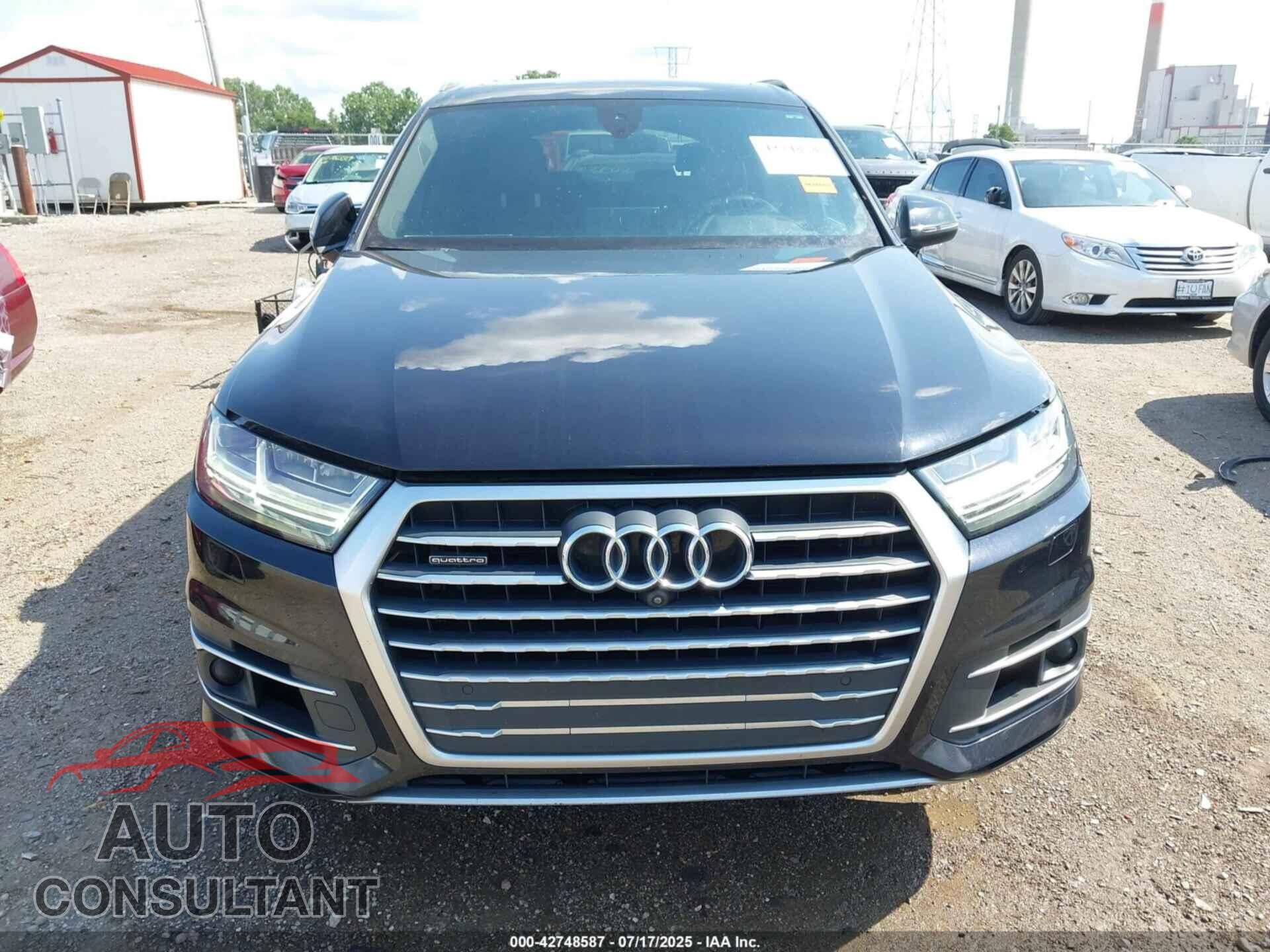 AUDI Q7 2019 - WA1LAAF79KD007247