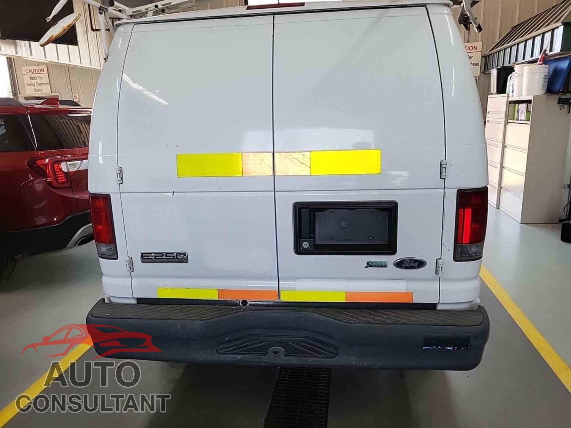 FORD ECONOLINE 2010 - 1FTNE2EW1ADA72108