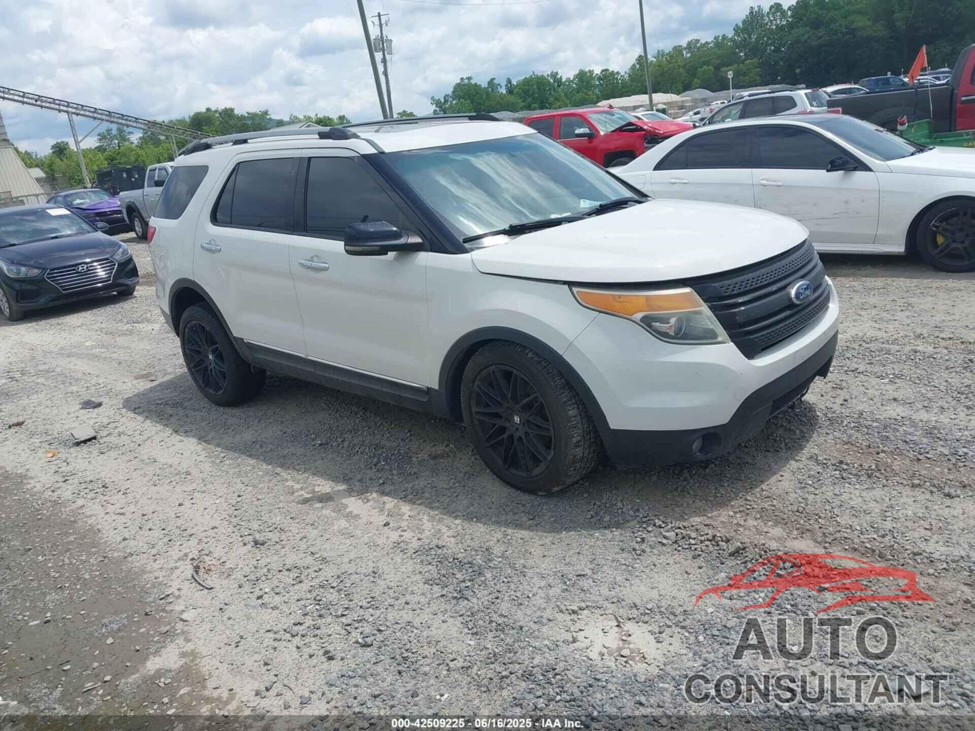 FORD EXPLORER 2011 - 1FMHK8D88BGA73716