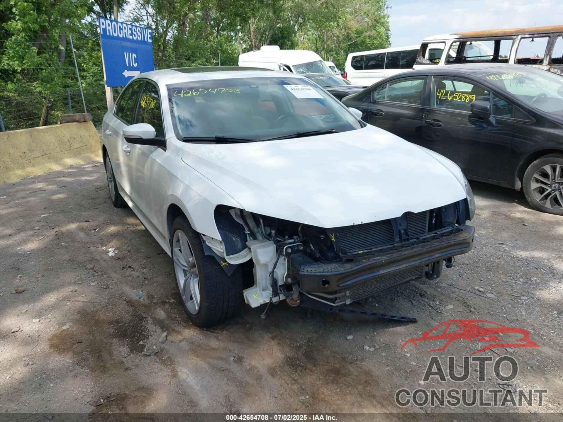 VOLKSWAGEN PASSAT 2014 - 1VWCN7A37EC055645