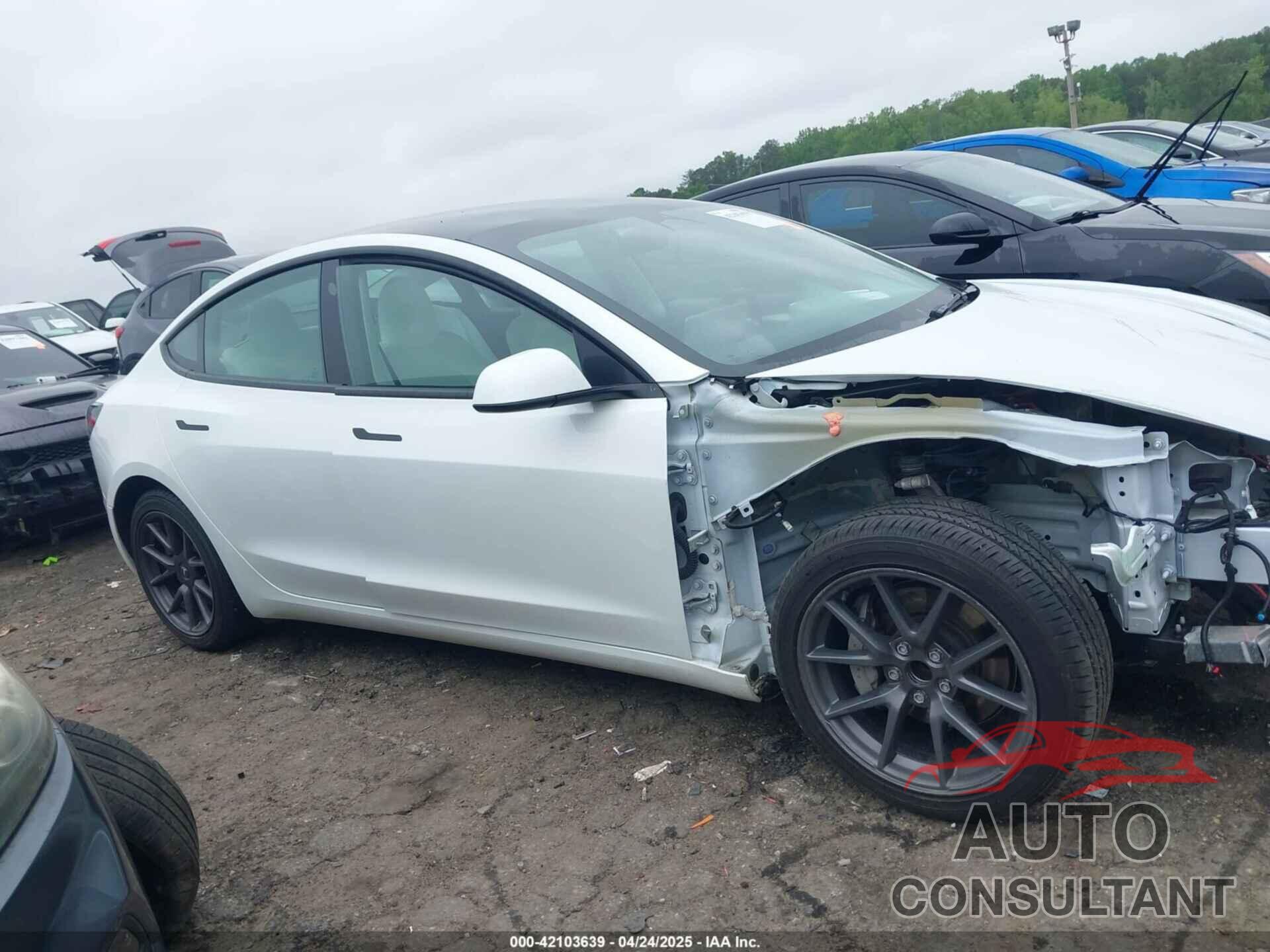 TESLA MODEL 3 2023 - 5YJ3E1EA7PF604971