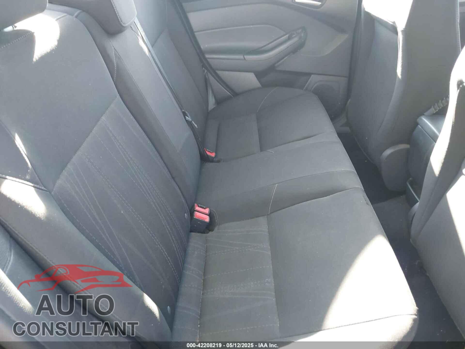 FORD FOCUS 2018 - 1FADP3F25JL222689