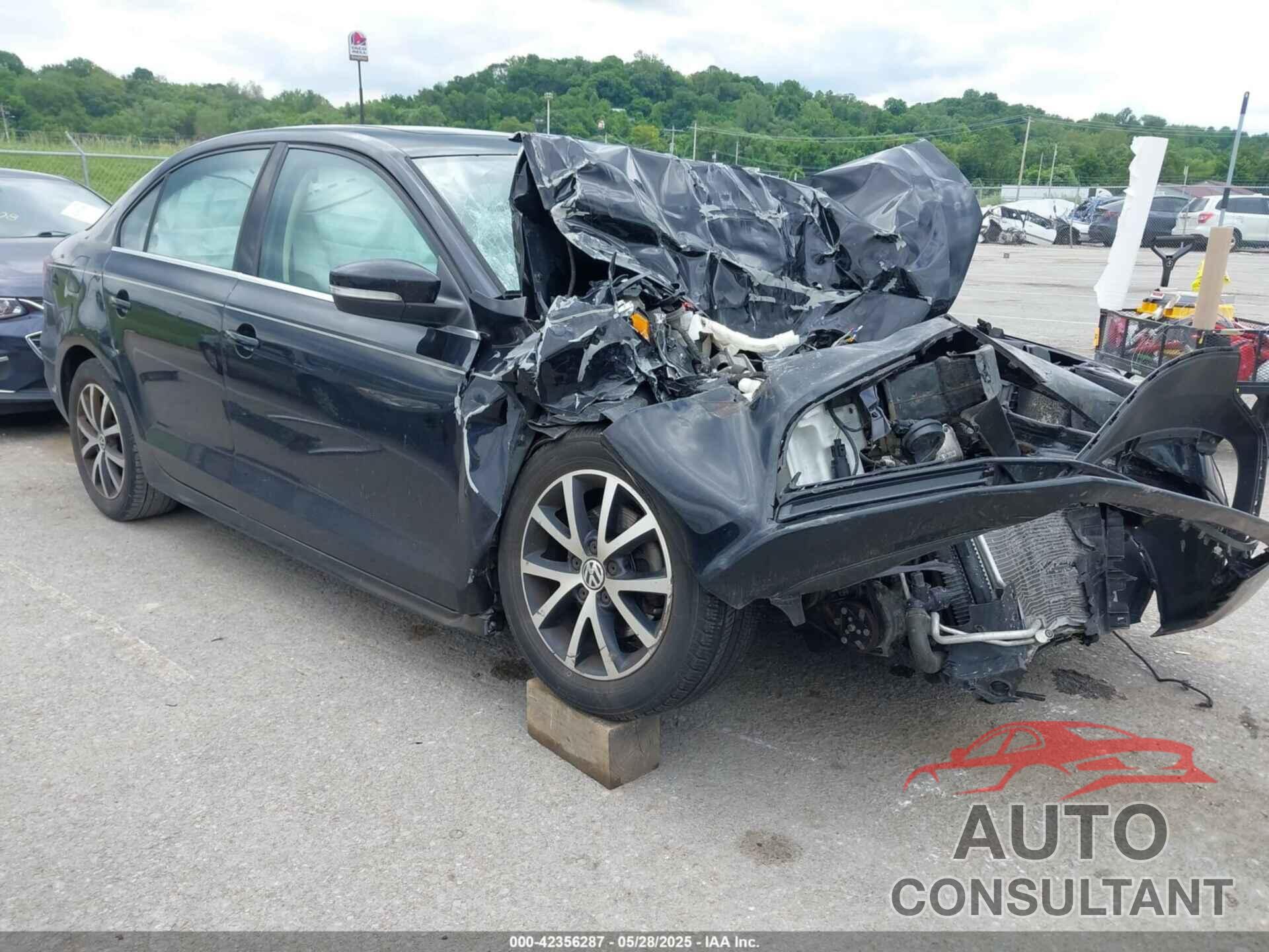 VOLKSWAGEN JETTA 2017 - 3VWDB7AJ2HM206485