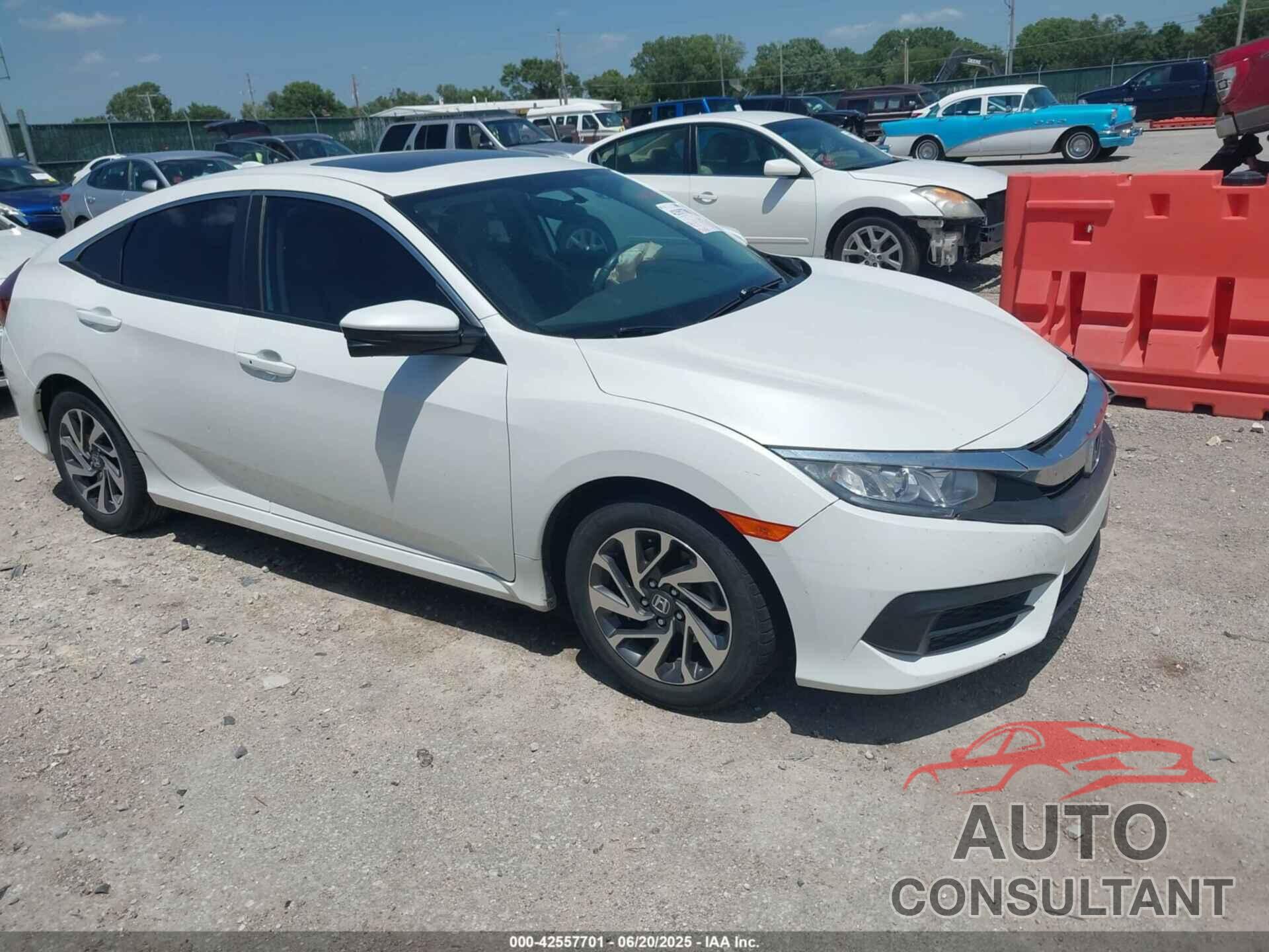 HONDA CIVIC 2017 - 19XFC2F79HE054546