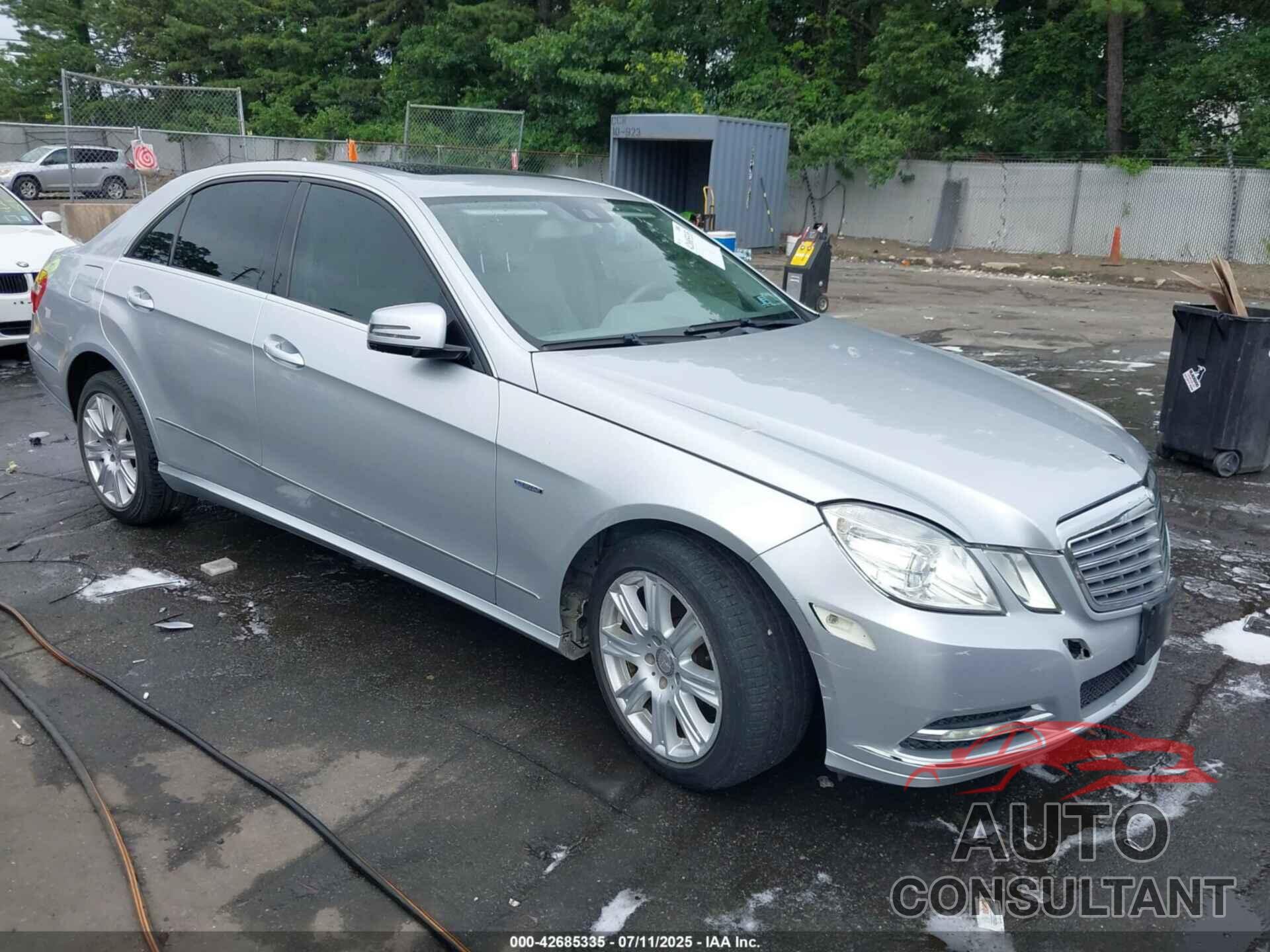 MERCEDES-BENZ E 350 2012 - WDDHF8JB2CA611586