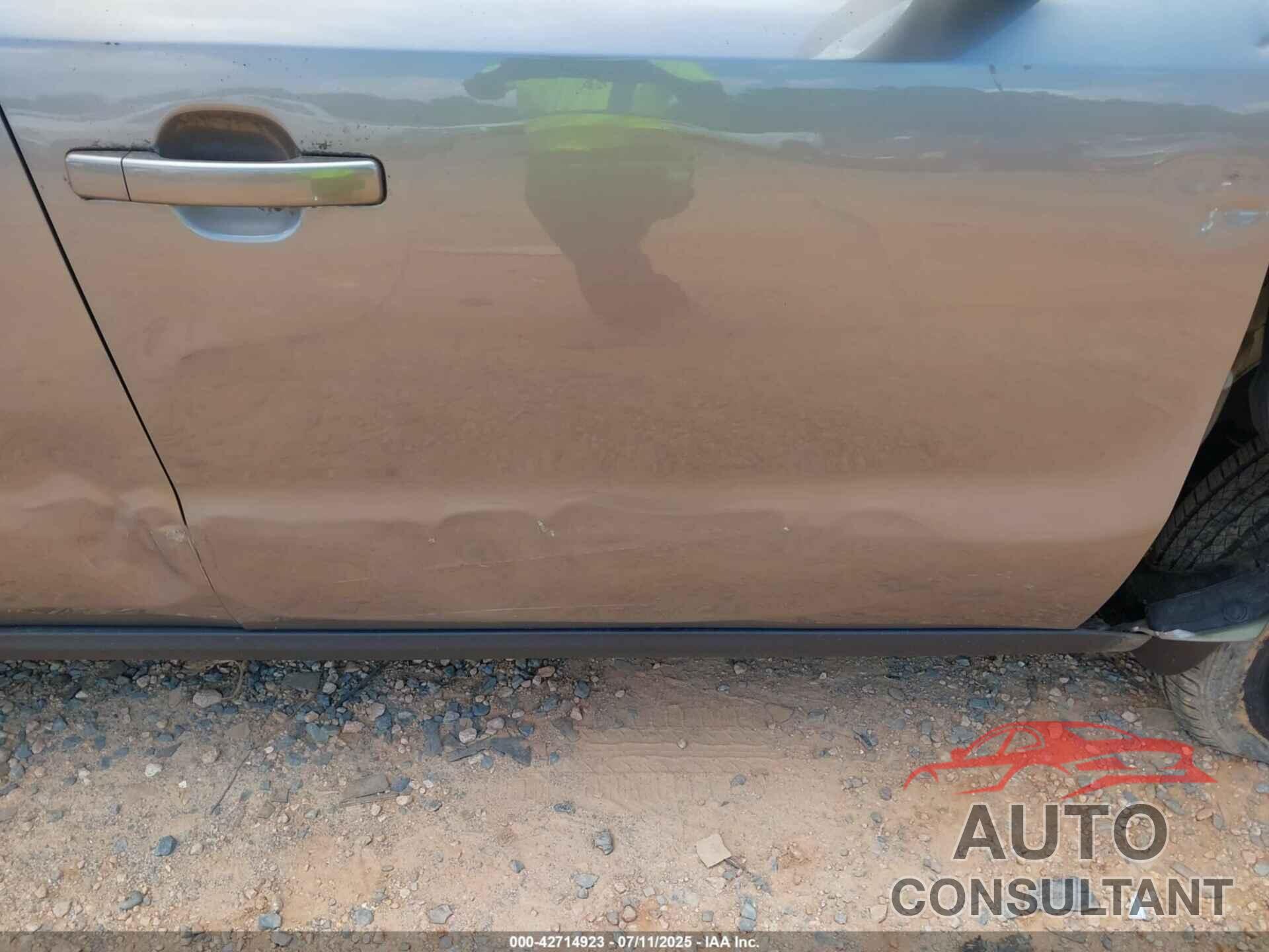 KIA SOUL 2017 - KNDJN2A25H7487765