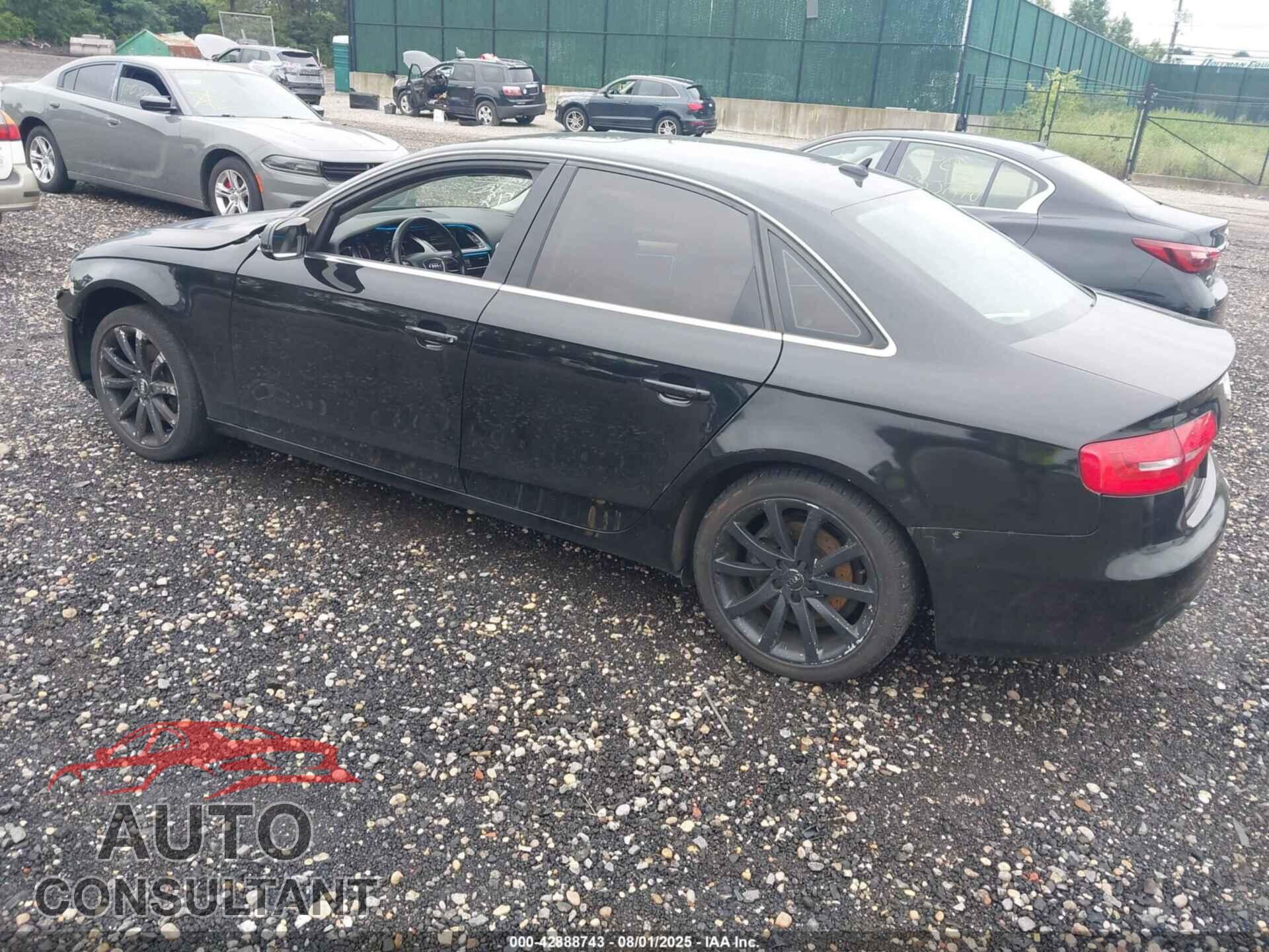 AUDI A4 2013 - WAUFFAFL8DN007008