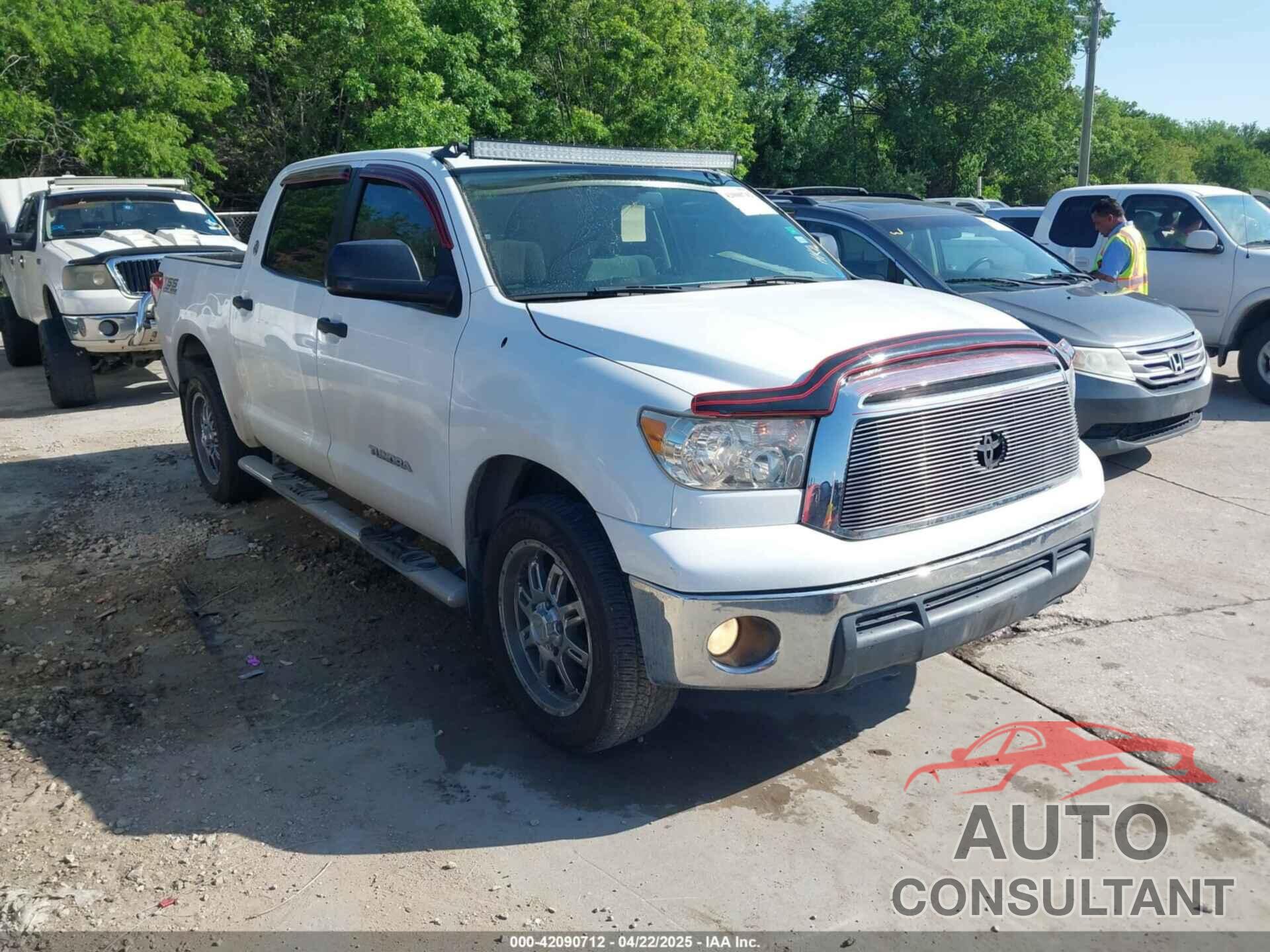 TOYOTA TUNDRA 2012 - 5TFEM5F12CX042883