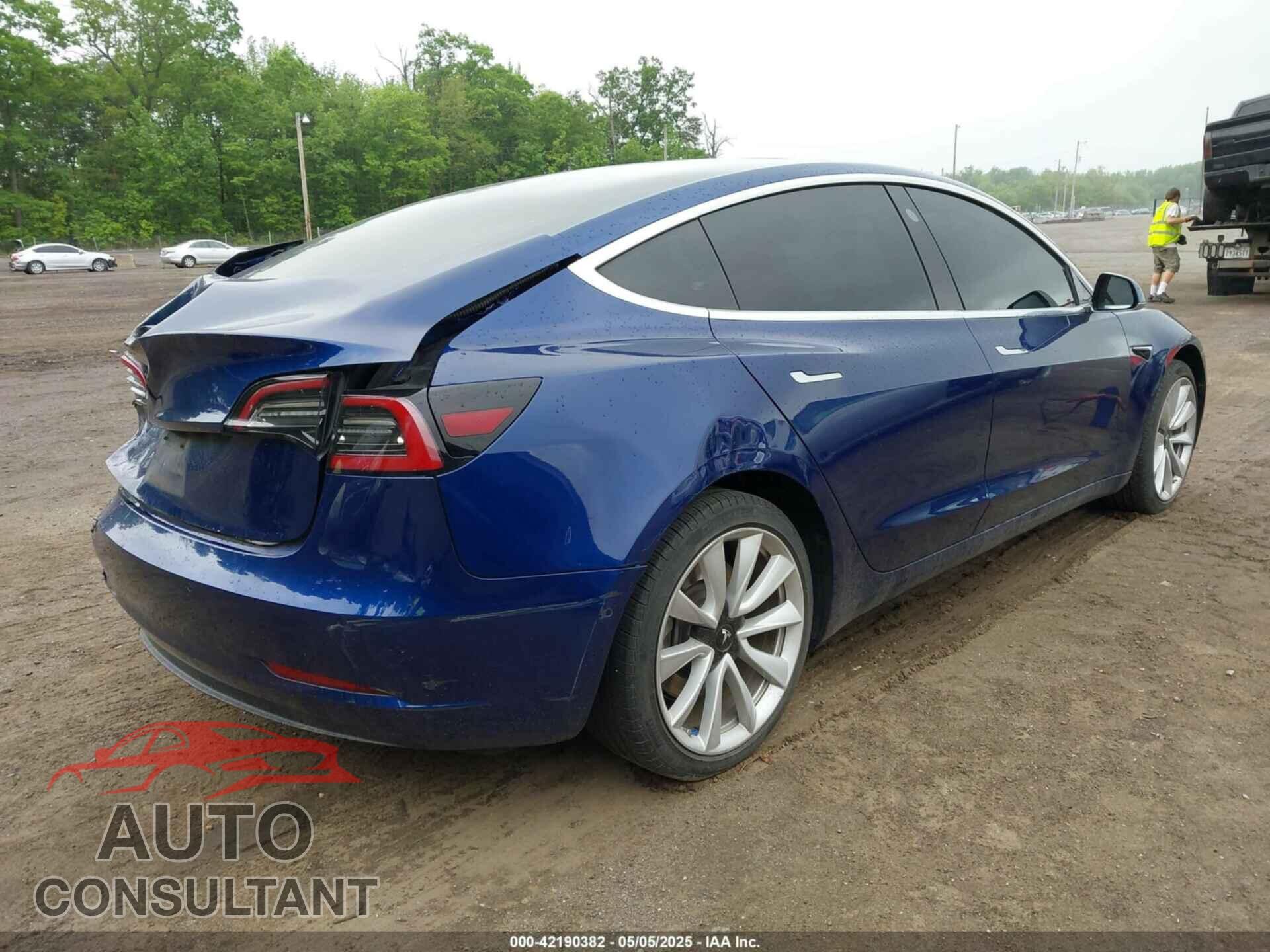 TESLA MODEL 3 2019 - 5YJ3E1EA8KF447914