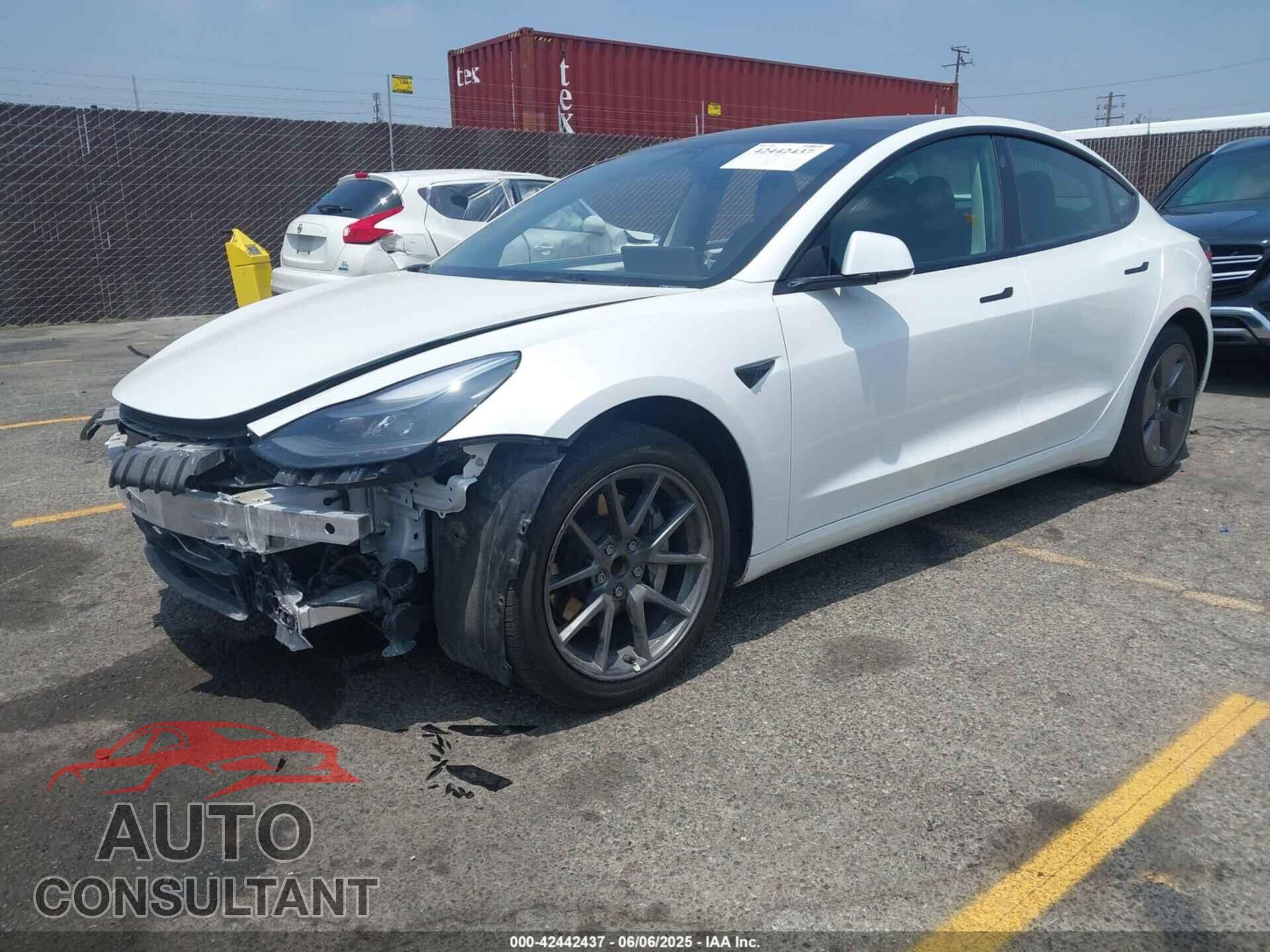 TESLA MODEL 3 2023 - 5YJ3E1EA8PF450528
