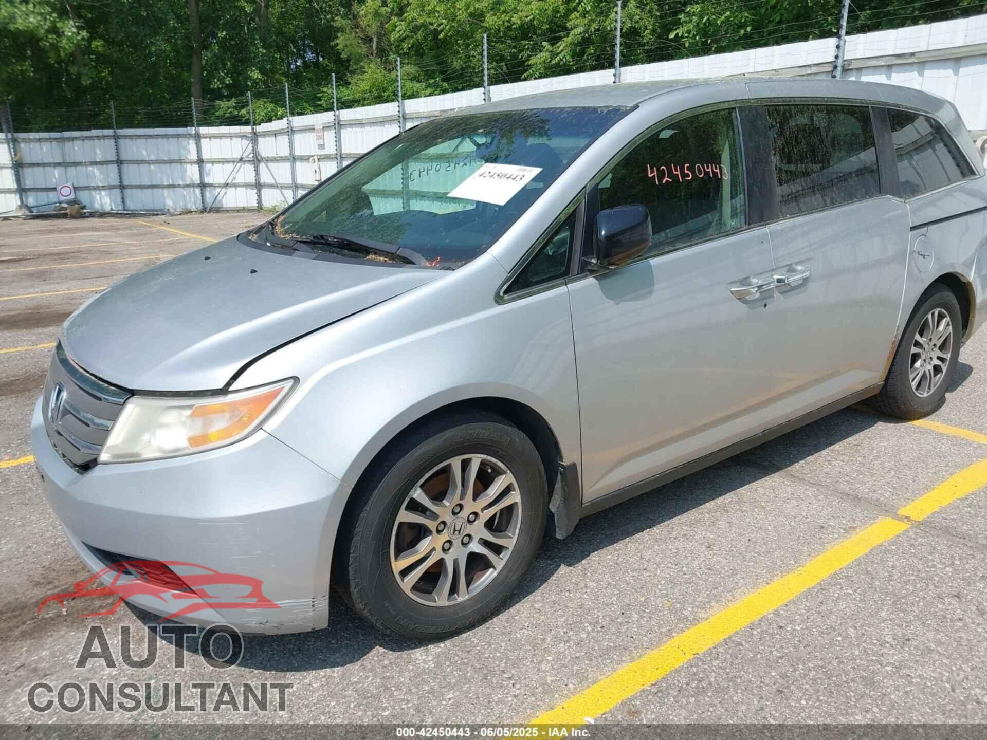 HONDA ODYSSEY 2011 - 5FNRL5H44BB004530
