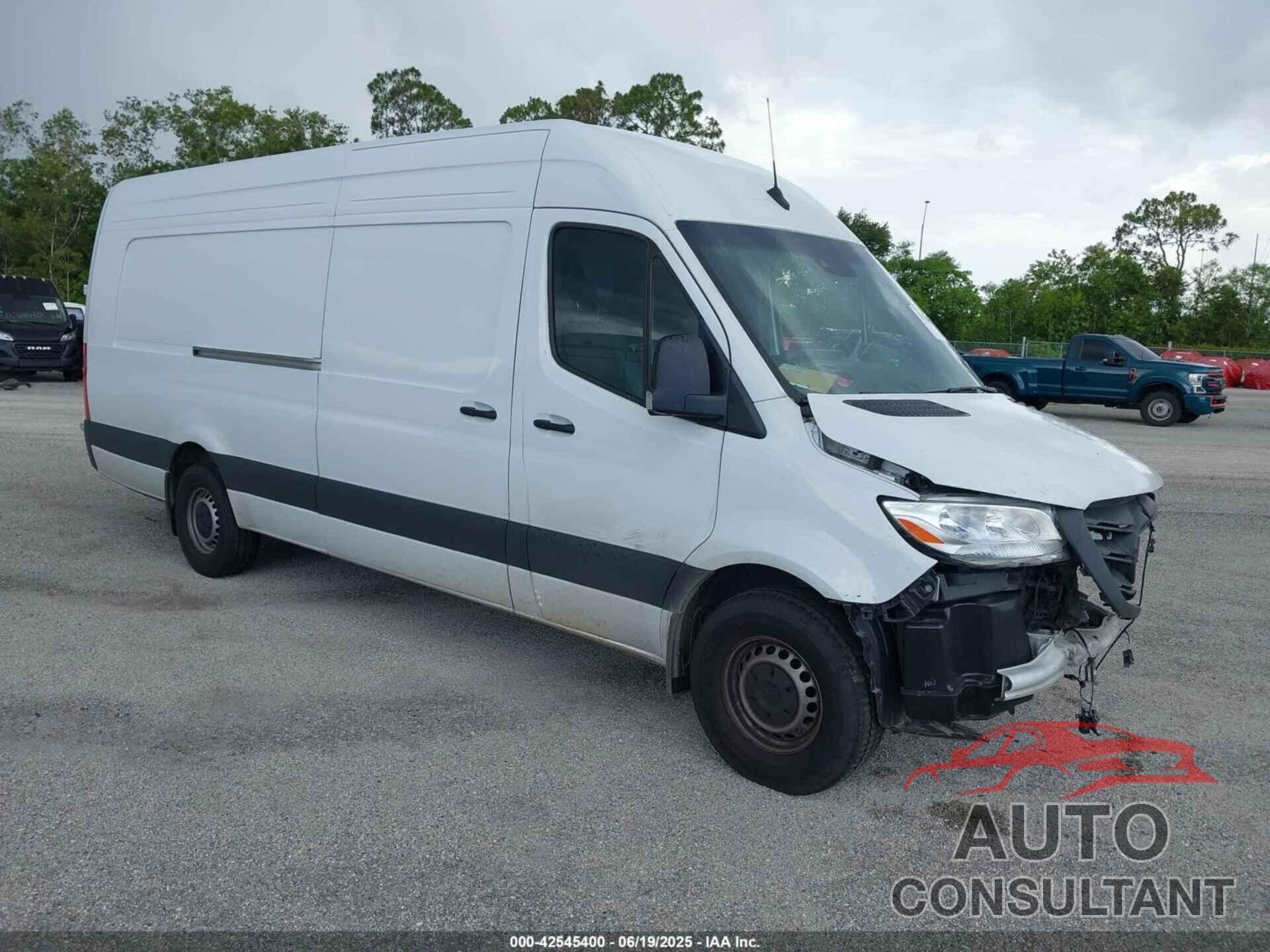 MERCEDES-BENZ SPRINTER 2500 2024 - W1Y4NDHY5RT188395